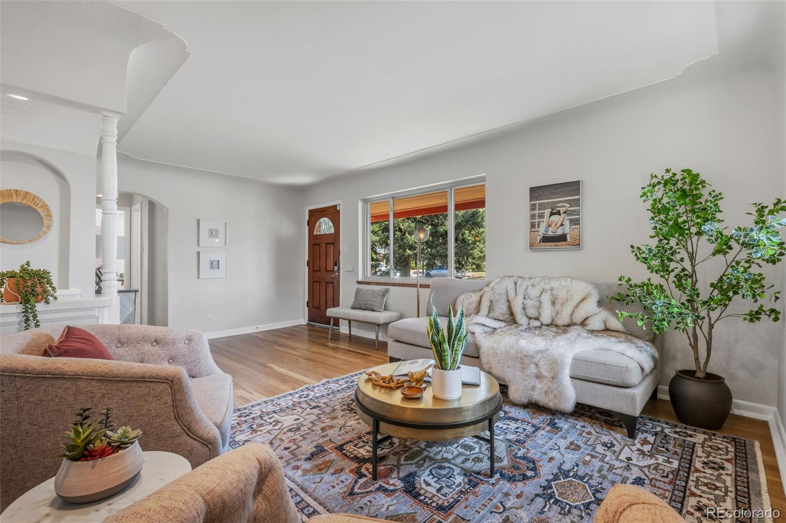 2037 harlan street, Edgewater sold home. Closed on 2026-06-05 for $690,000.
