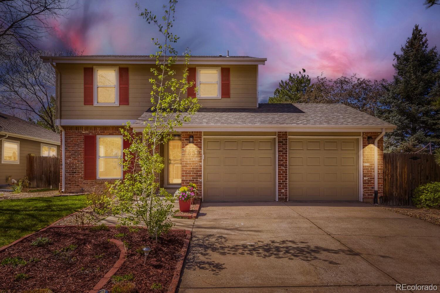 Willow Creek Centennial Home | MLS #: 52980457859 S Valentia Street, Centennial Beds: 4 Baths: 4 Price: $785,500