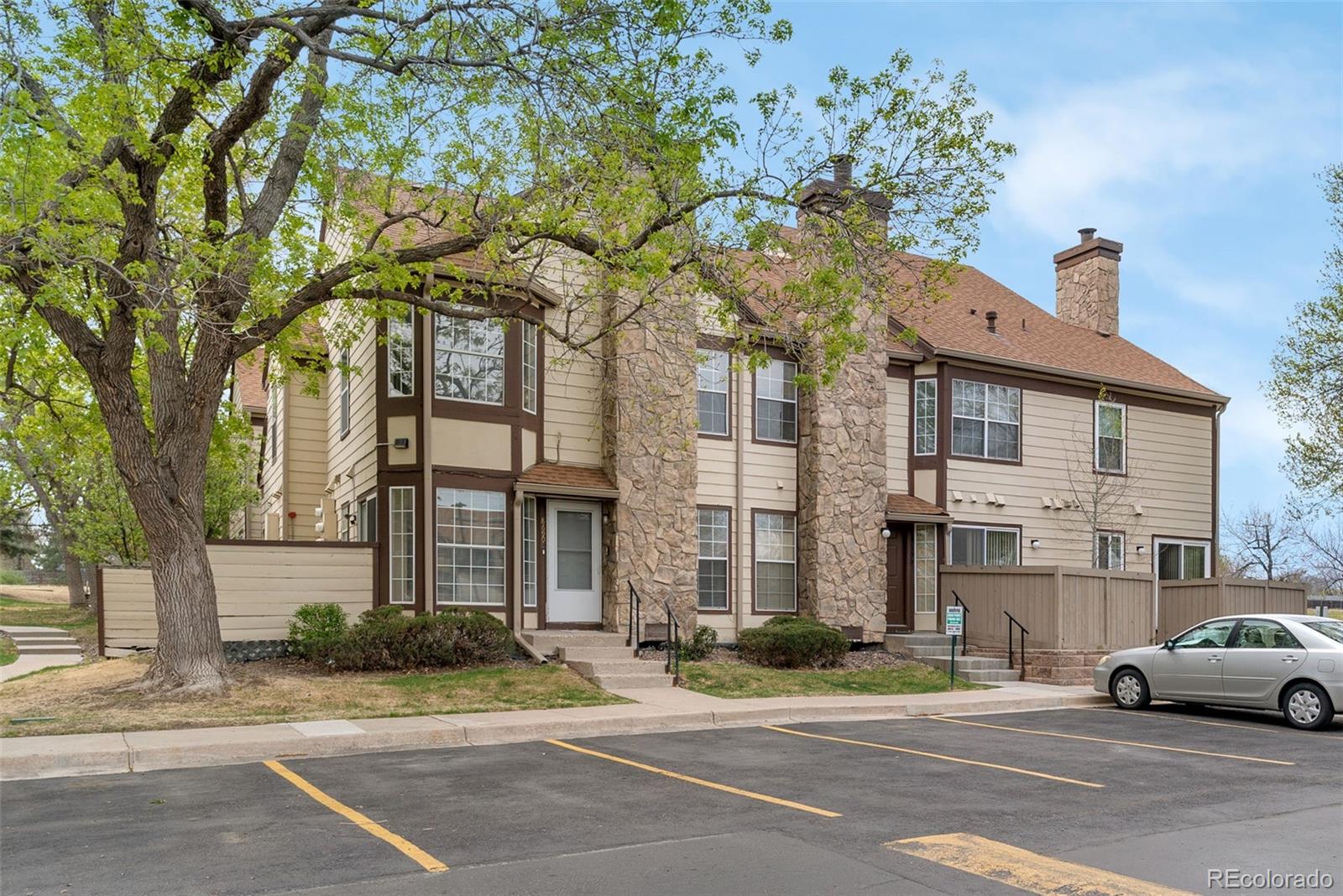 8690  allison street, Arvada sold home. Closed on 2026-09-24 for $250,000.