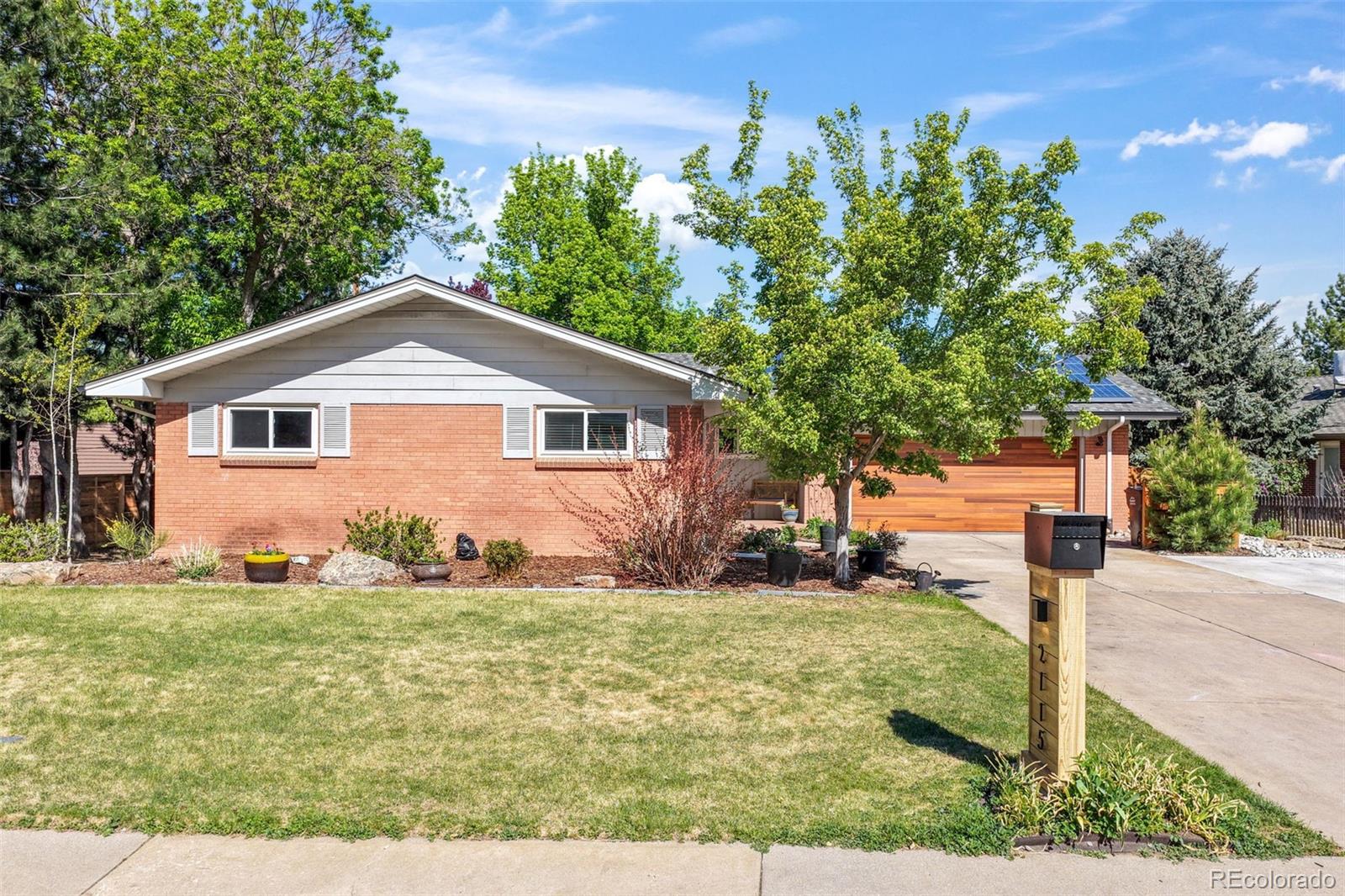 2115  union drive, Lakewood sold home. Closed on 2026-05-07 for $1,160,000.