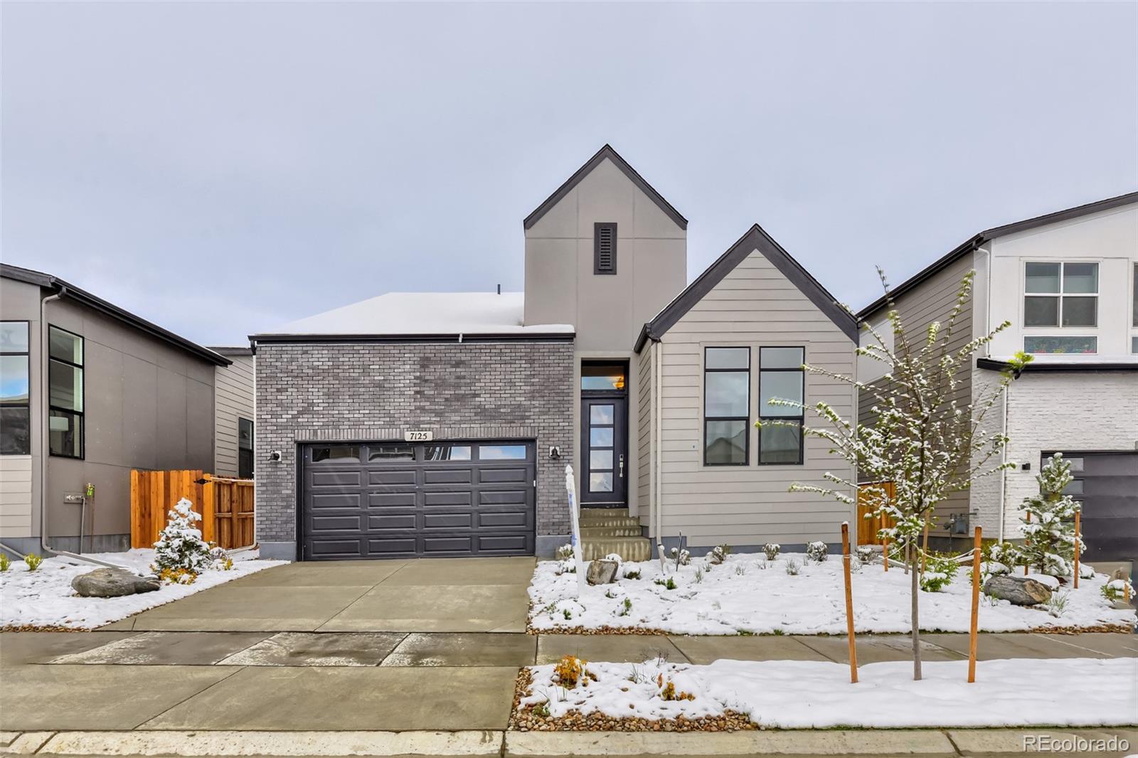 Ken Caryl Ranch Littleton Home | MLS #: 21824907125 S Youngfield Way, Littleton Beds: 4 Baths: 3 Price: $900,000