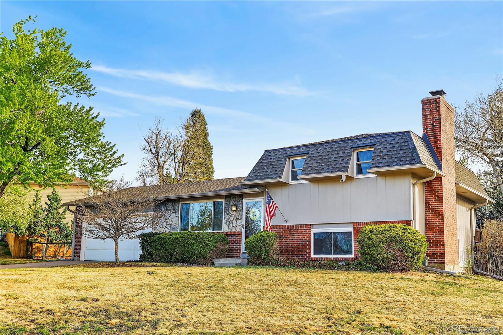 4560 e lake circle, Centennial sold home. Closed on 2026-06-03 for $589,000.