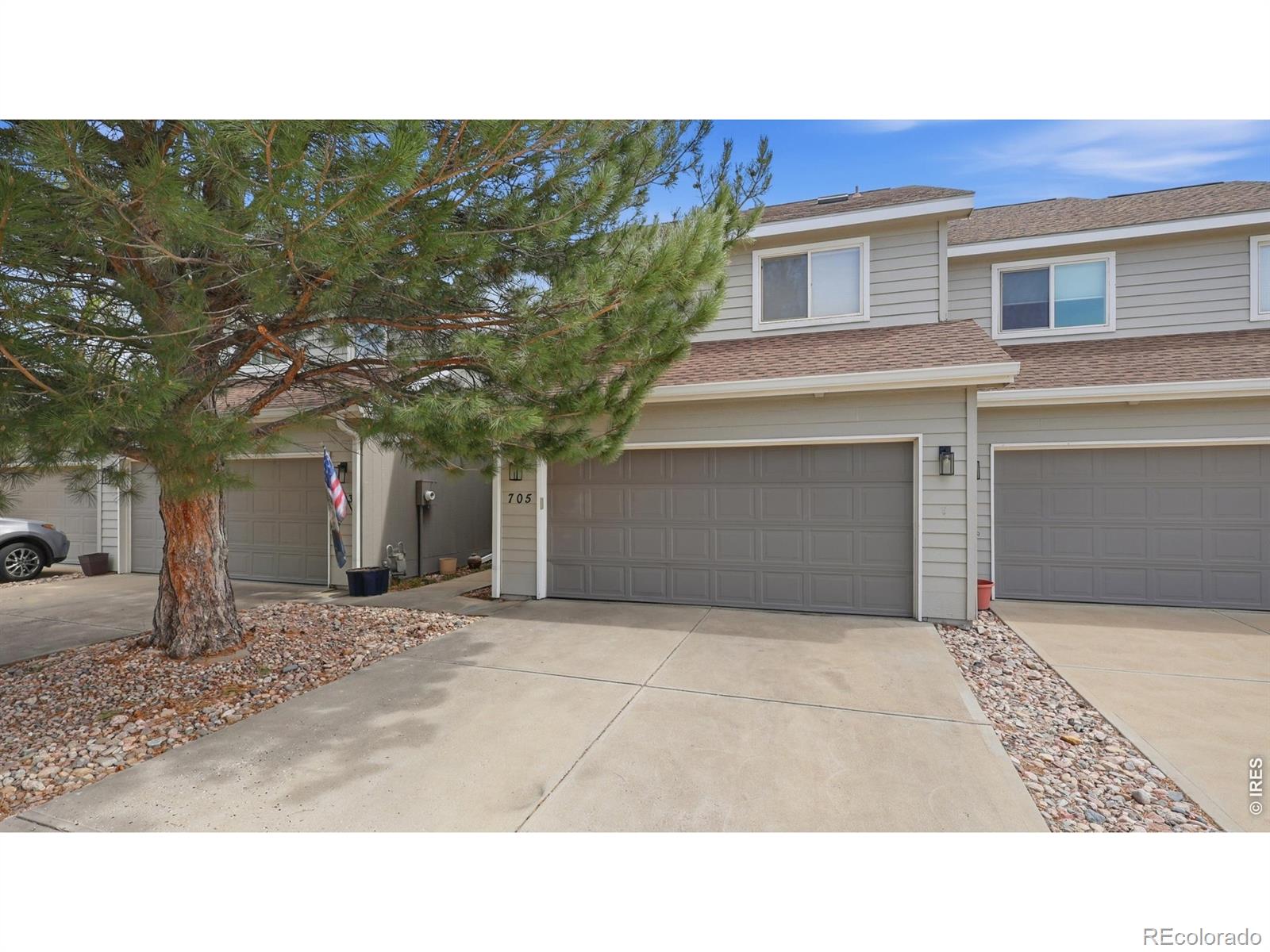 Glen Rock Place Windsor Home | MLS #: 4567891056455705  Apple Court, Windsor Beds: 2 Baths: 3 Price: $340,000
