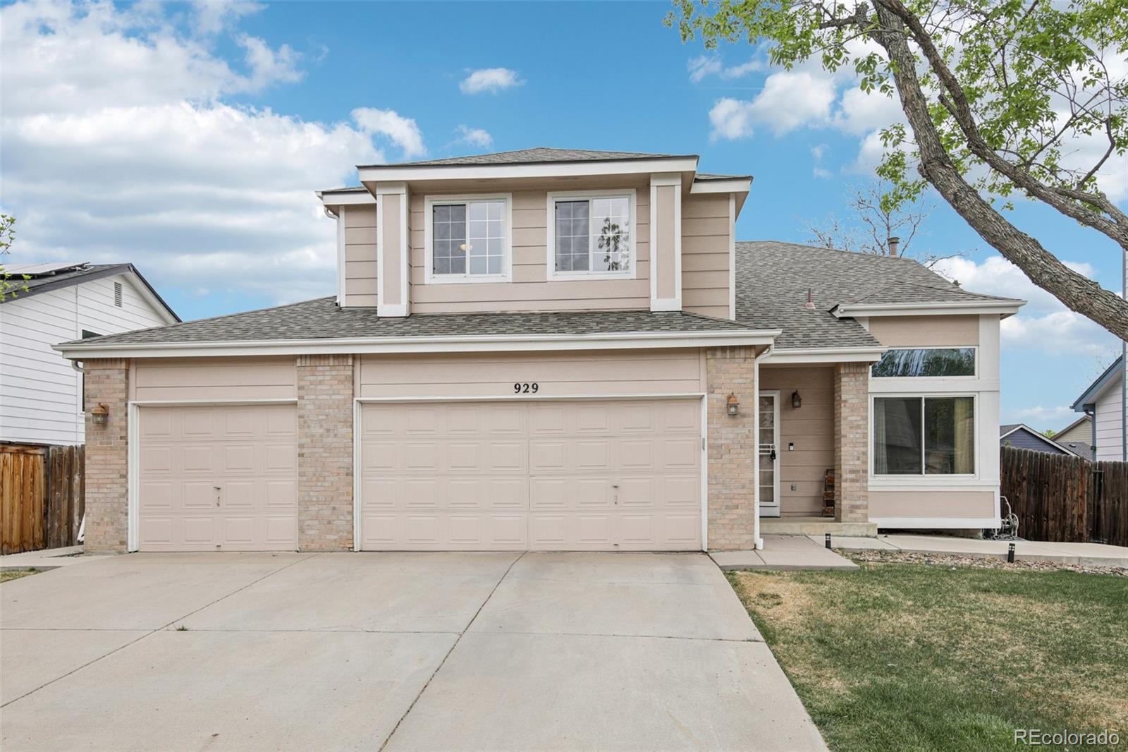 Hunters Glen Thornton Home | MLS #: 2560911929 E 132nd Drive, Thornton Beds: 3 Baths: 3 Price: $549,999