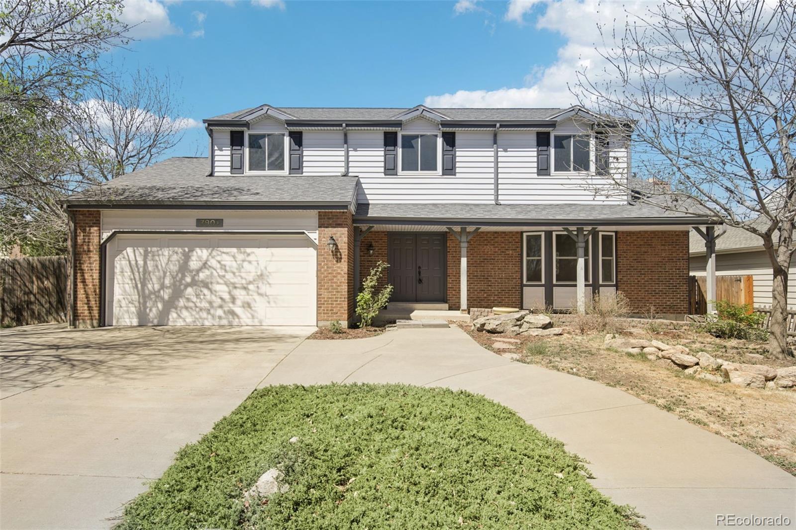  Littleton Home | MLS #: 43594407901 S Corona Way, Littleton Beds: 5 Baths: 3 Price: $750,000