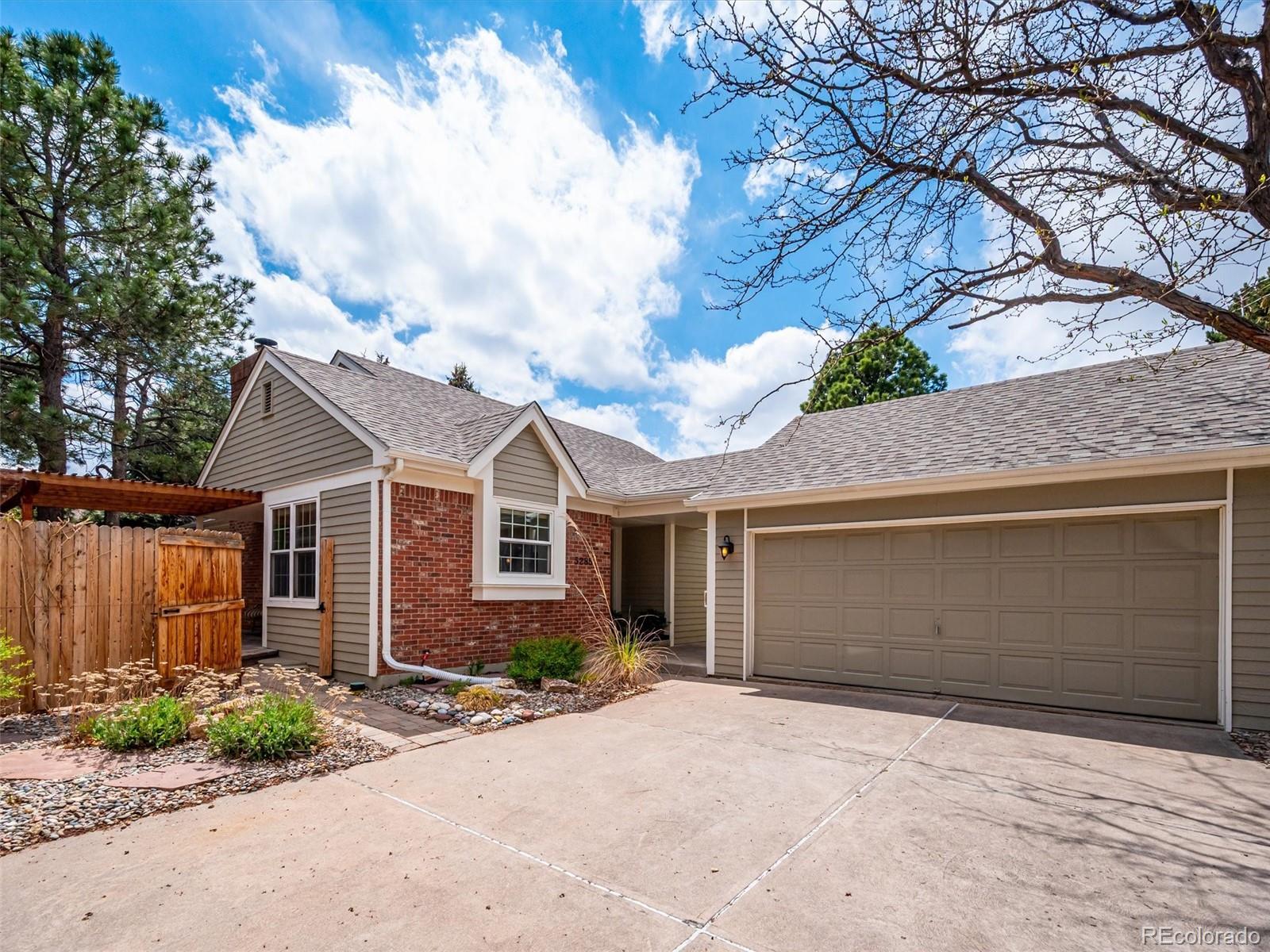 Governors Ranch Littleton Home | MLS #: 21271475285 S Cody Street, Littleton Beds: 3 Baths: 3 Price: $679,000