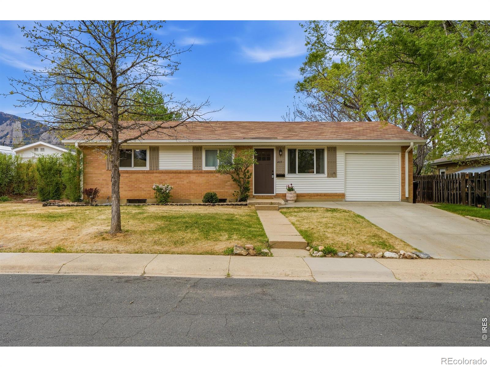Martin Acres Boulder Home | MLS #: 4567891056586265 S 39th Street, Boulder Beds: 3 Baths: 3 Price: $1,030,000