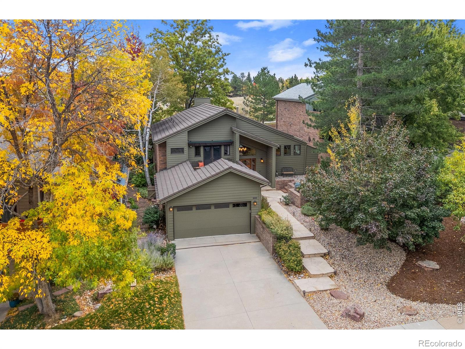  Boulder Home | MLS #: 45678910565873930  Newport Lane, Boulder Beds: 3 Baths: 3 Price: $1,750,000
