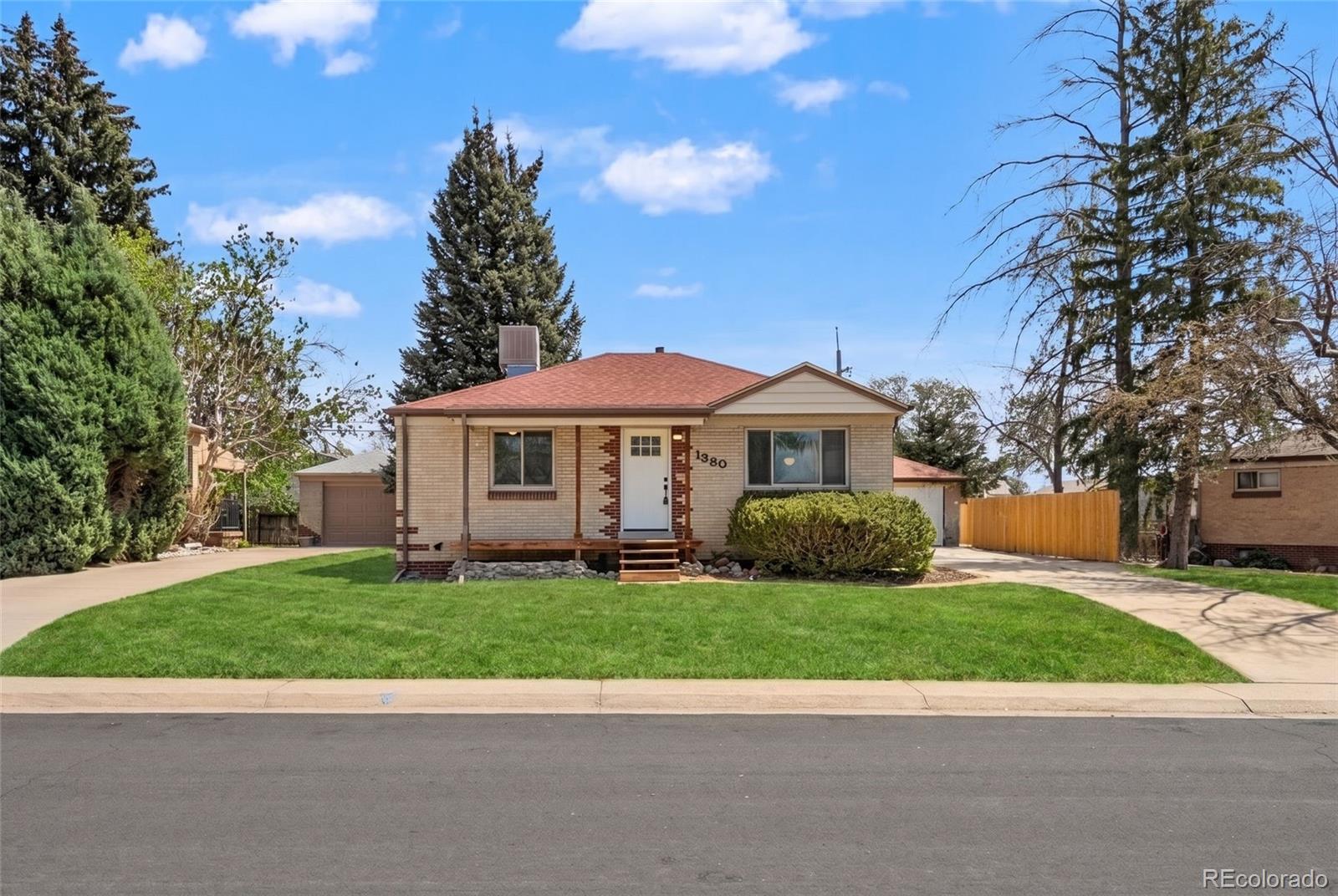 Ruby Hill Denver Home | MLS #: 73674211380 S Alcott Street, Denver Beds: 4 Baths: 2 Price: $500,000