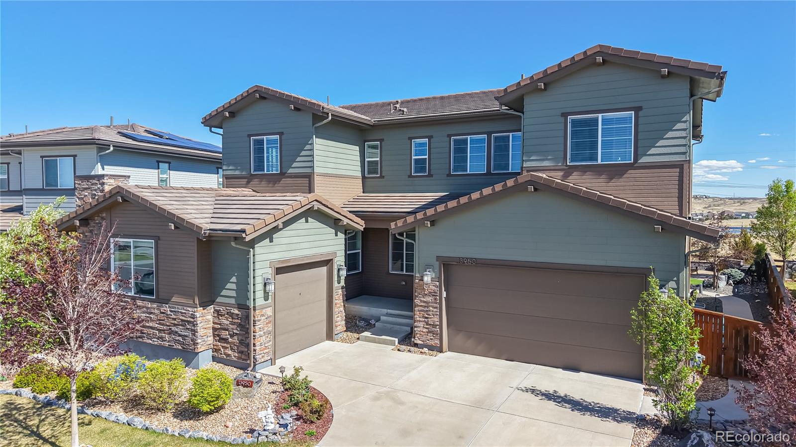 Stepping Stone Parker Home | MLS #: 853040013950  Box Turtle Loop, Parker Beds: 5 Baths: 5 Price: $750,000