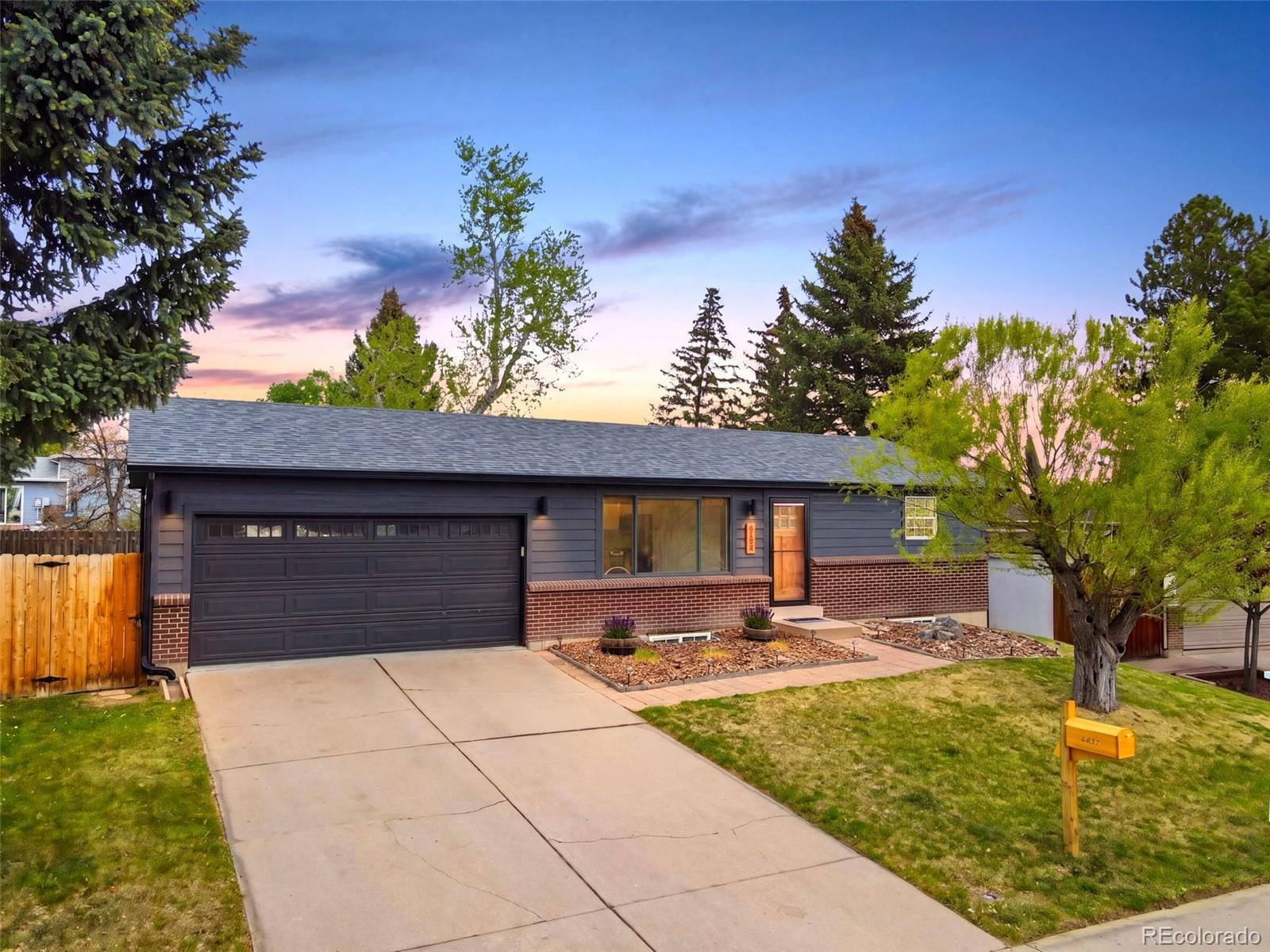  Littleton Home | MLS #: 47341046437 S Dover Street, Littleton Beds: 2 Baths: 3 Price: $540,000