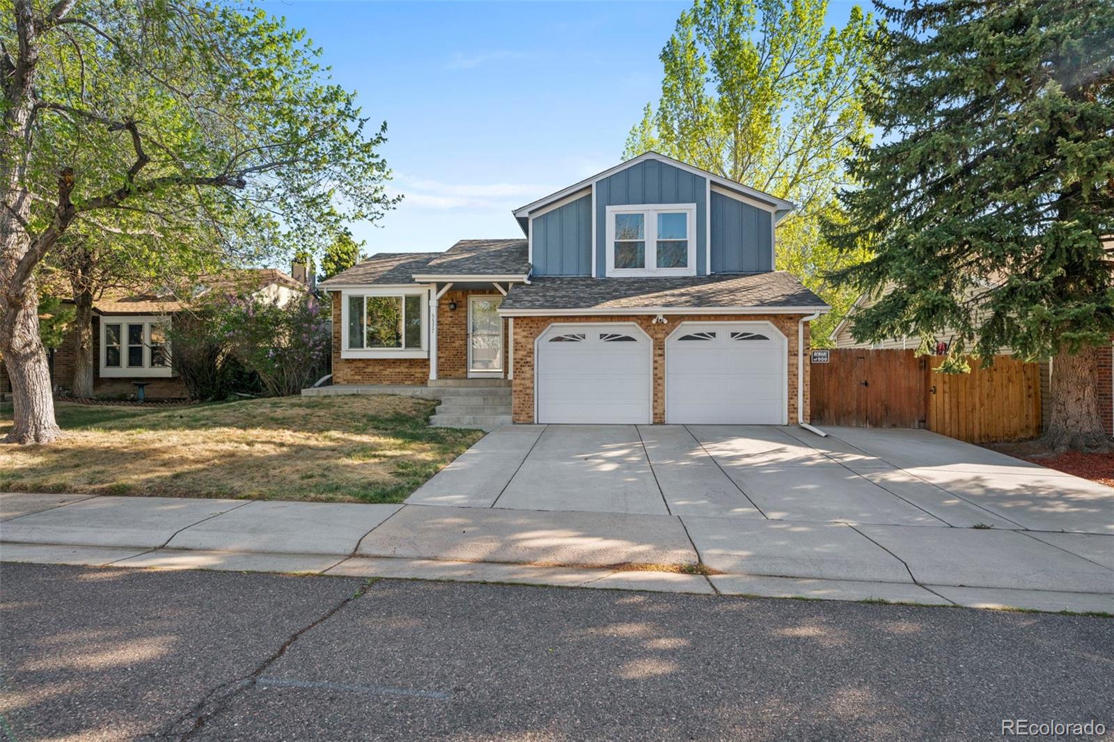 9577 w nichols place, Littleton sold home. Closed on 2026-05-18 for $560,000.