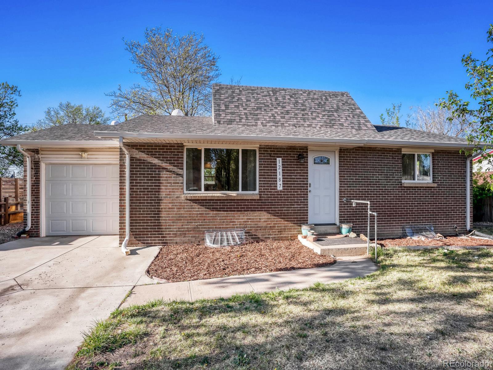 Aurora Hills Aurora Home | MLS #: 161436612187 E Exposition Avenue, Aurora Beds: 5 Baths: 2 Price: $470,000