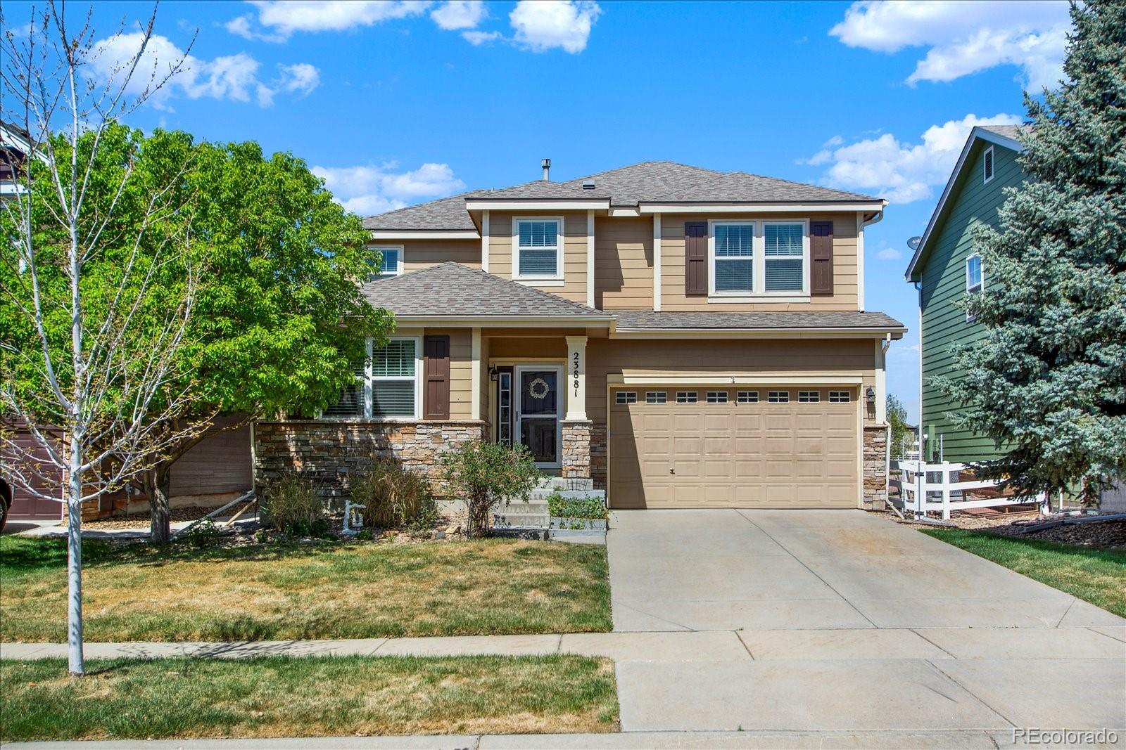  Aurora Home | MLS #: 258612323881 E Alabama Drive, Aurora Beds: 4 Baths: 4 Price: $585,000