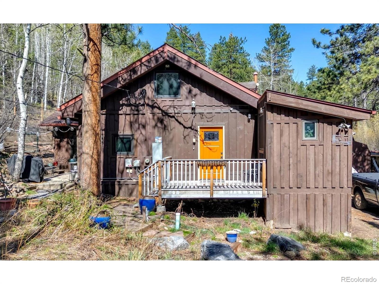  Golden Home | MLS #: 456789105689130800  Highway 72 , Golden Beds: 3 Baths: 1 Price: $580,000