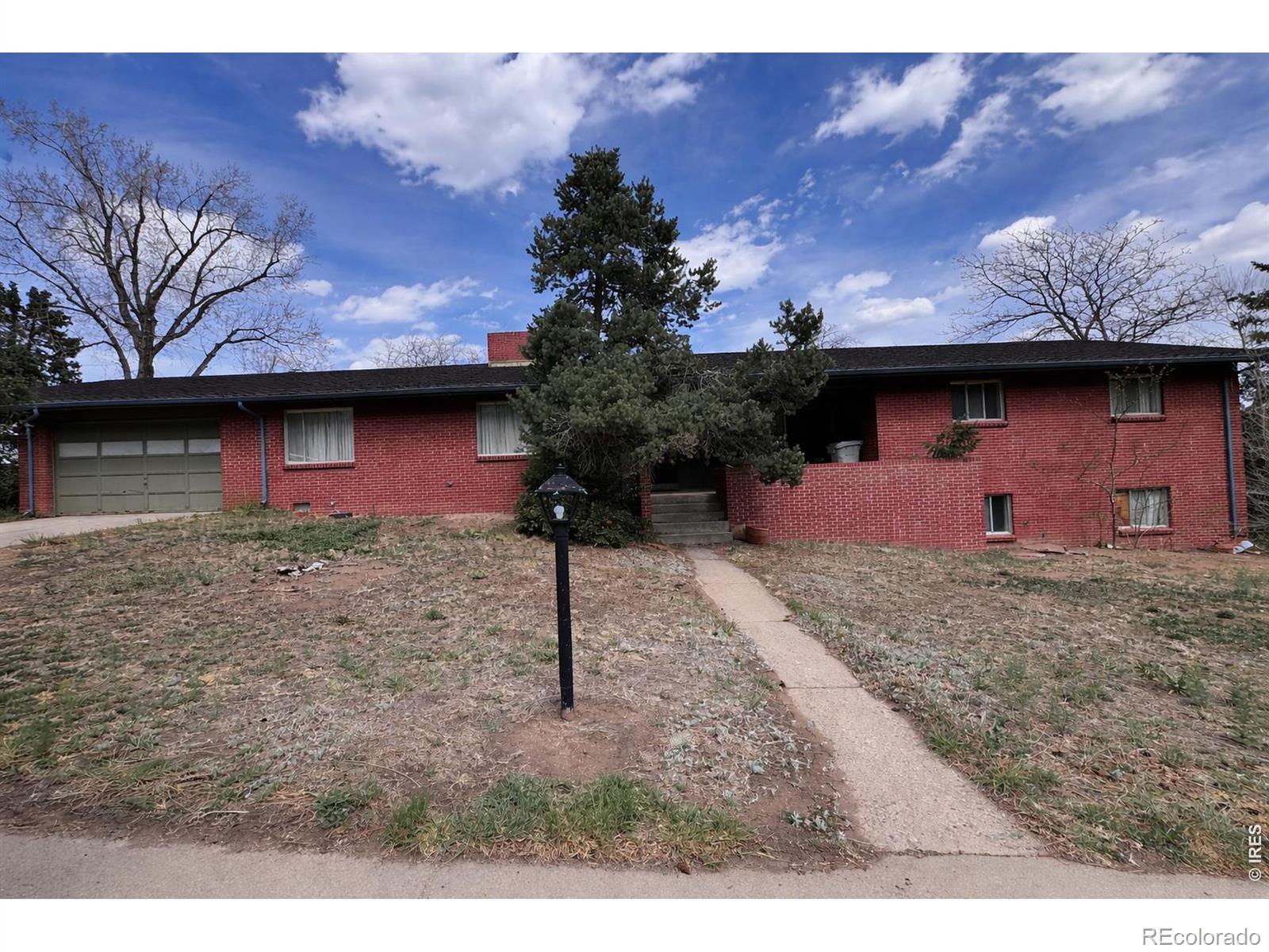  Golden Home | MLS #: 45678910569022061  Mt Zion Drive, Golden Beds: 4 Baths: 2 Price: $700,000