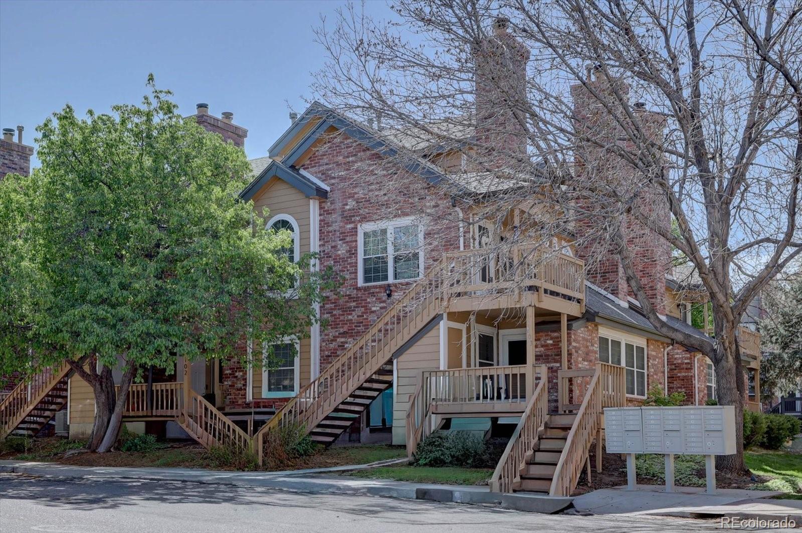 Sterling Commons Aurora Condo / Townhome | MLS #: 64031824943 S Carson Street 209, Aurora Beds: 1 Baths: 1 Price: $226,000