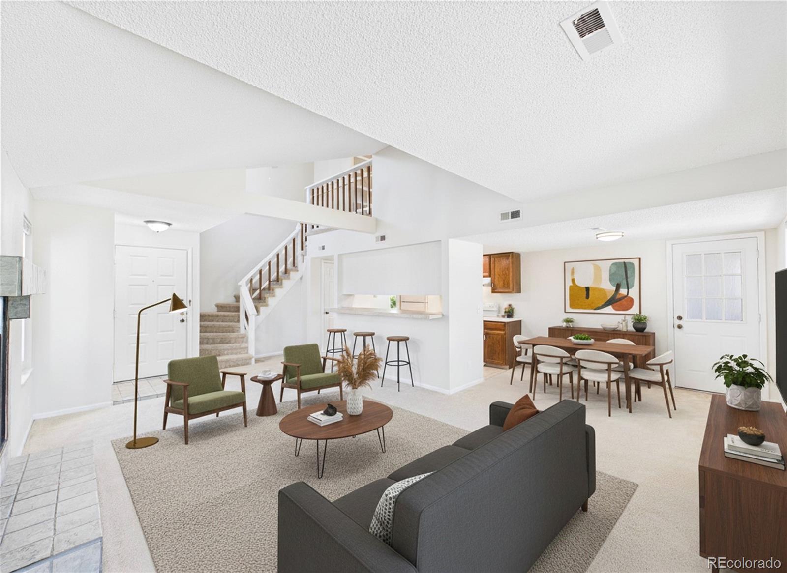  Denver Condo / Townhome | MLS #: 55537181140 S Monaco Parkway 3, Denver Beds: 2 Baths: 2 Price: $250,000