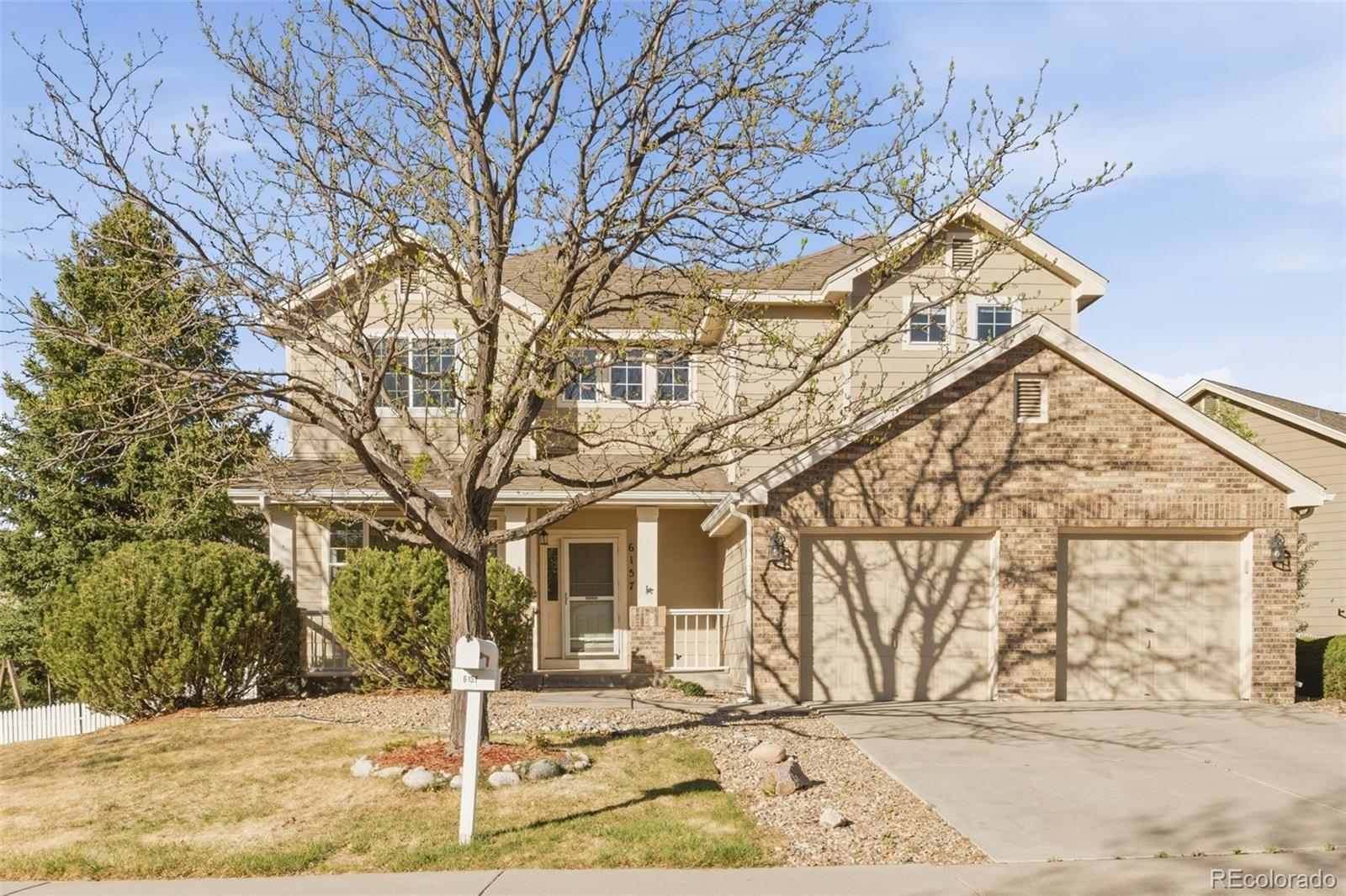 Centennial Home | MLS #: 43701166157 S Killarney Drive, Centennial Beds: 3 Baths: 4 Price: $680,000