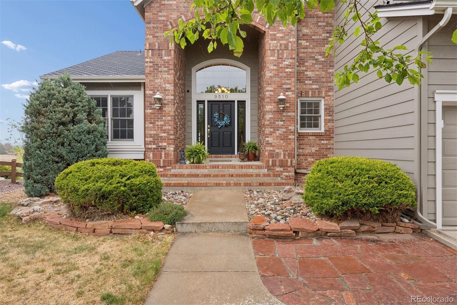  Highlands Ranch Home | MLS #: 49036389510  Harford Court, Highlands Ranch Beds: 5 Baths: 4 Price: $1,050,000