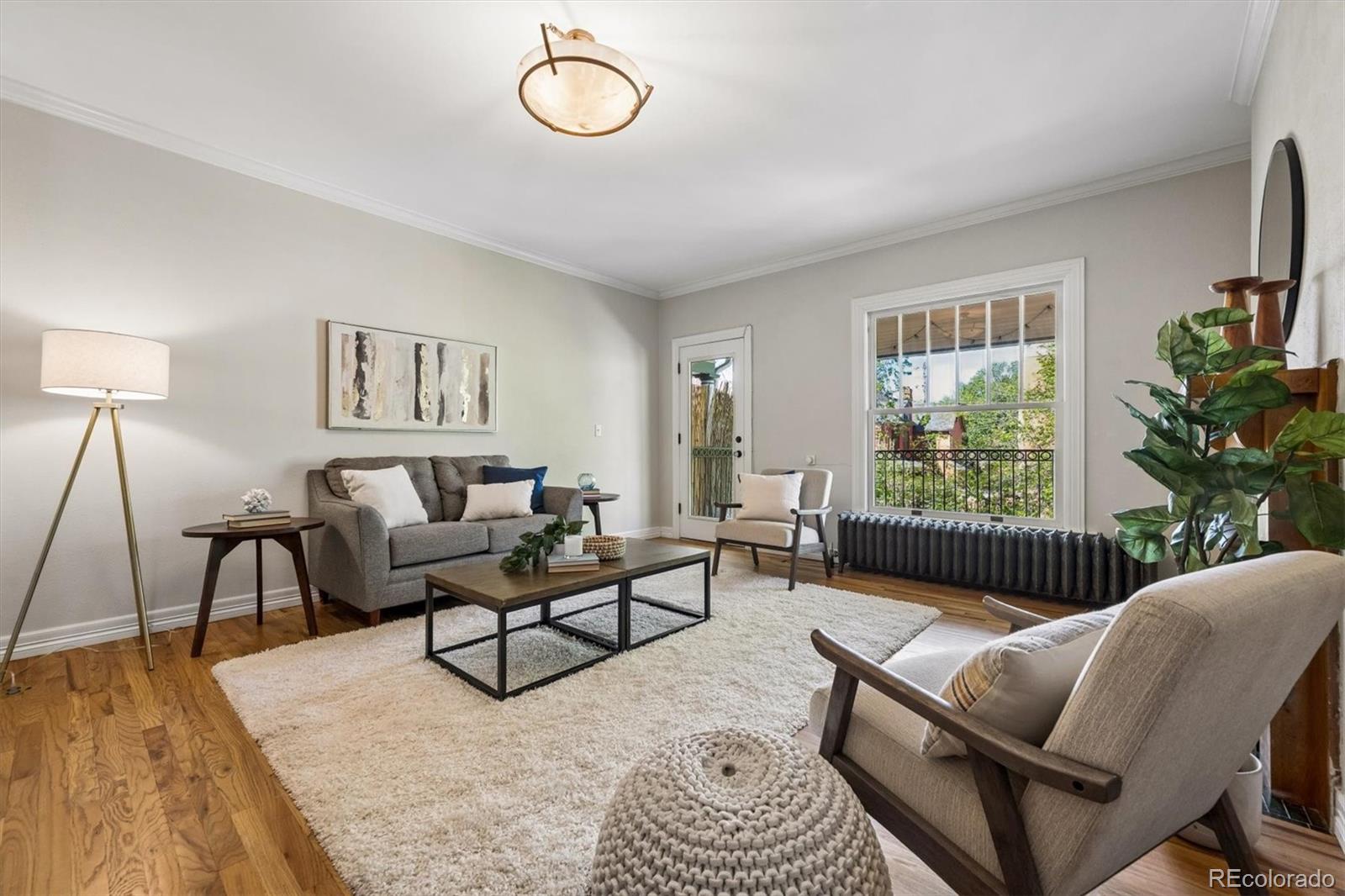 1424  gaylord street, Denver sold home. Closed on 2026-08-07 for $375,000.