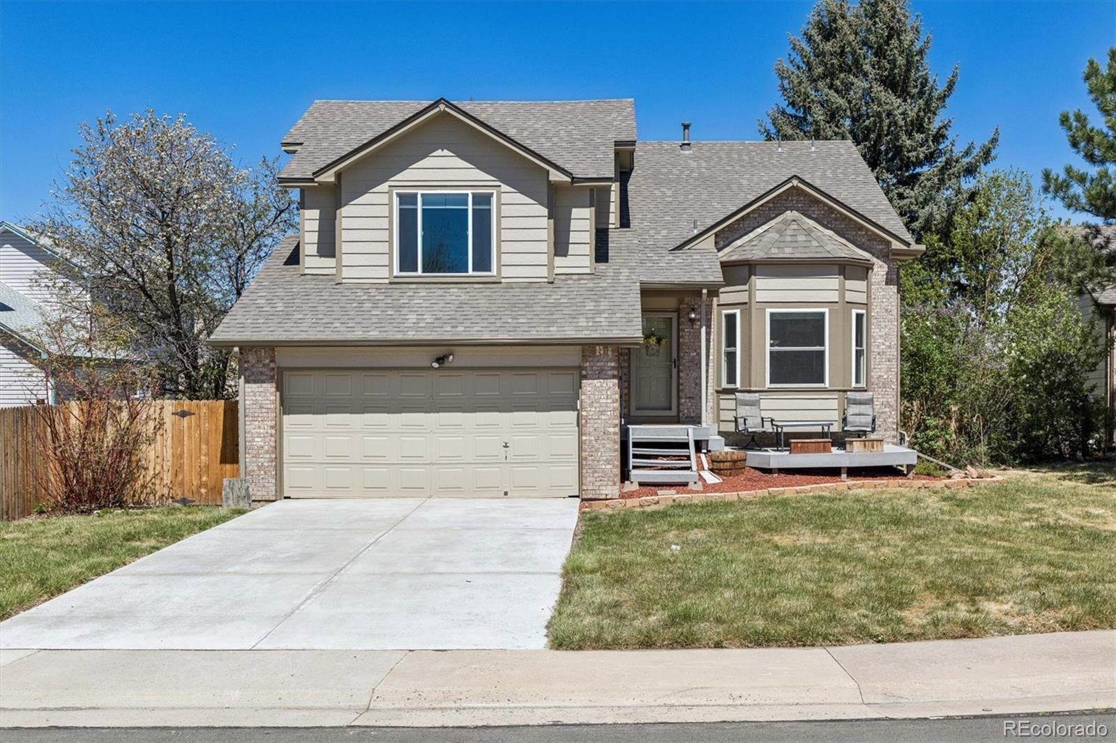 Founders Castle Rock Home | MLS #: 29884445608 E Prescott Avenue, Castle Rock Beds: 3 Baths: 3 Price: $535,000