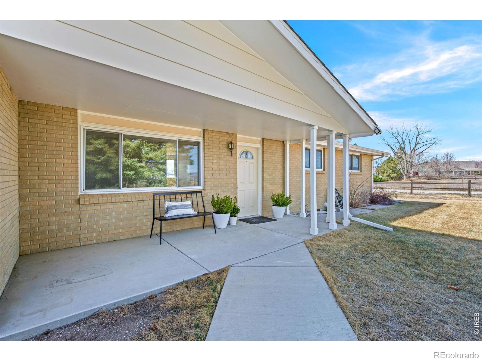 3413  cottonwood lane, Berthoud sold home. Closed on 2026-06-02 for $915,000.