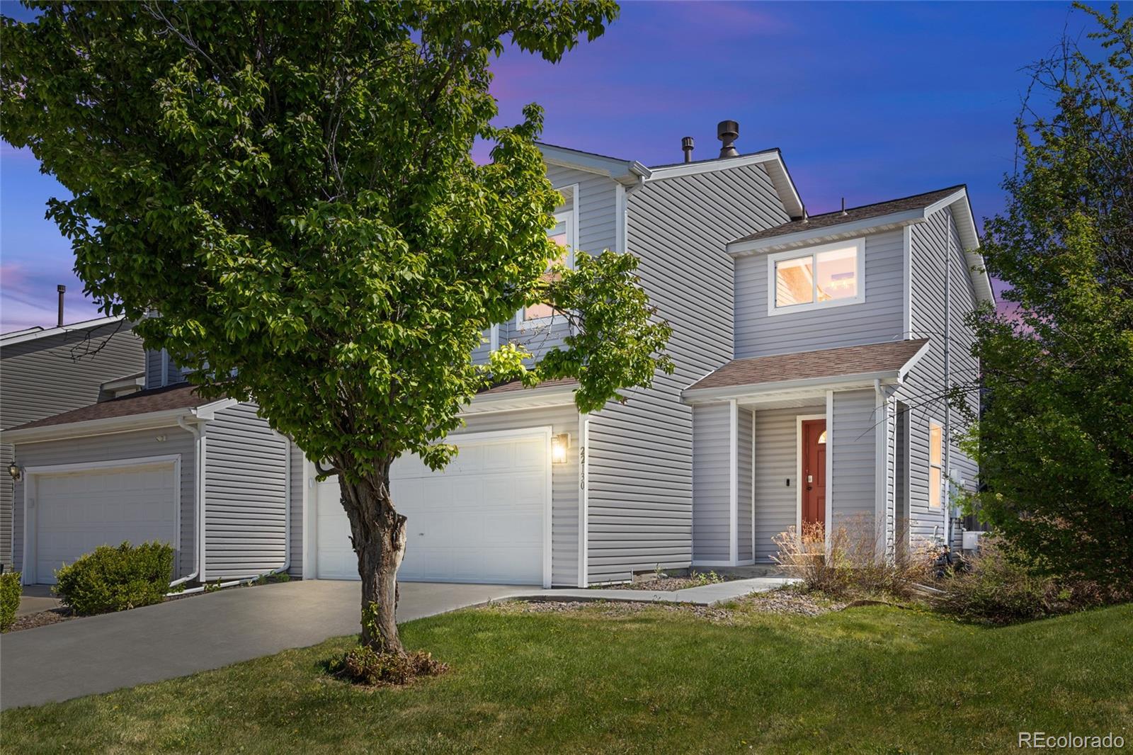  Aurora Home | MLS #: 572643822130 E Berry Place, Aurora Beds: 3 Baths: 3 Price: $438,000