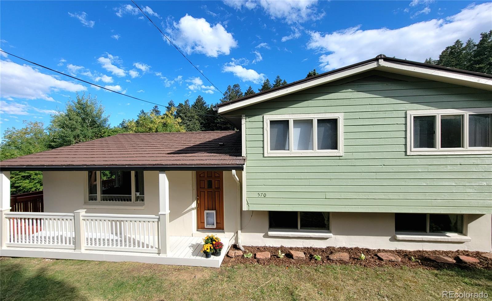  Golden Home | MLS #: 4978969570  Columbine Avenue, Golden Beds: 3 Baths: 2 Price: $779,000