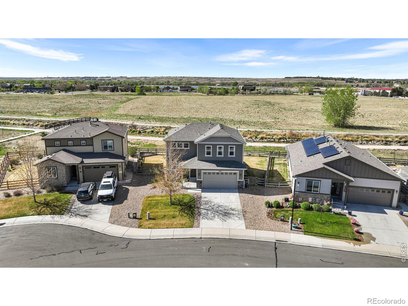 1637 stoll drive, Windsor sold home. Closed on 2026-07-30 for $505,000.