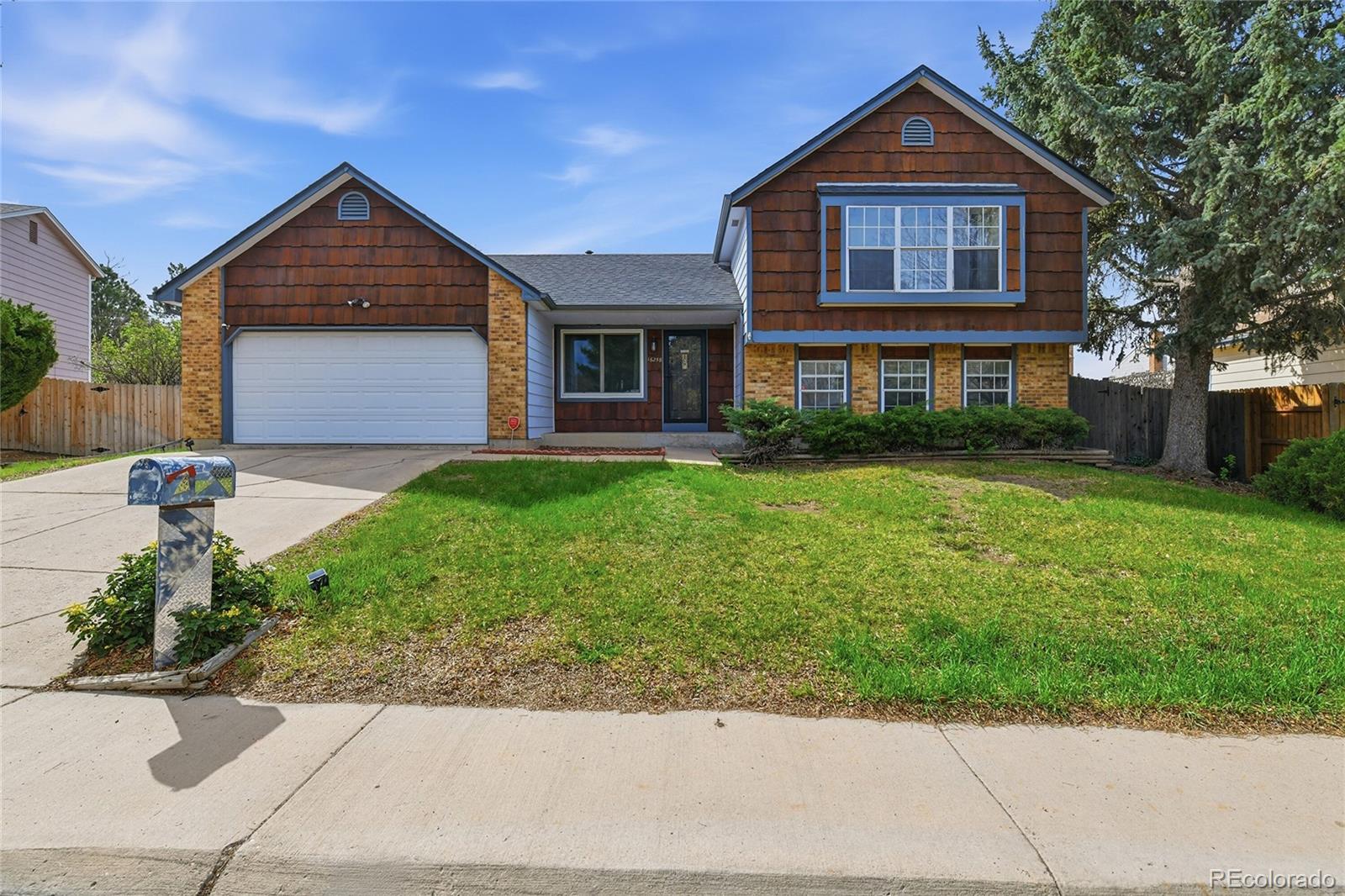  Aurora Home | MLS #: 613013316258 E Exposition Drive, Aurora Beds: 5 Baths: 2 Price: $430,000