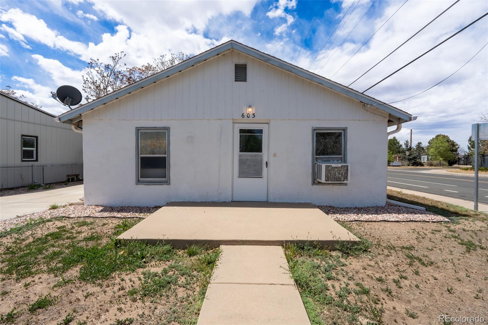 Jessups Brighton Home | MLS #: 9931261603 S 5th Avenue, Brighton Beds: 1 Baths: 1 Price: $250,000