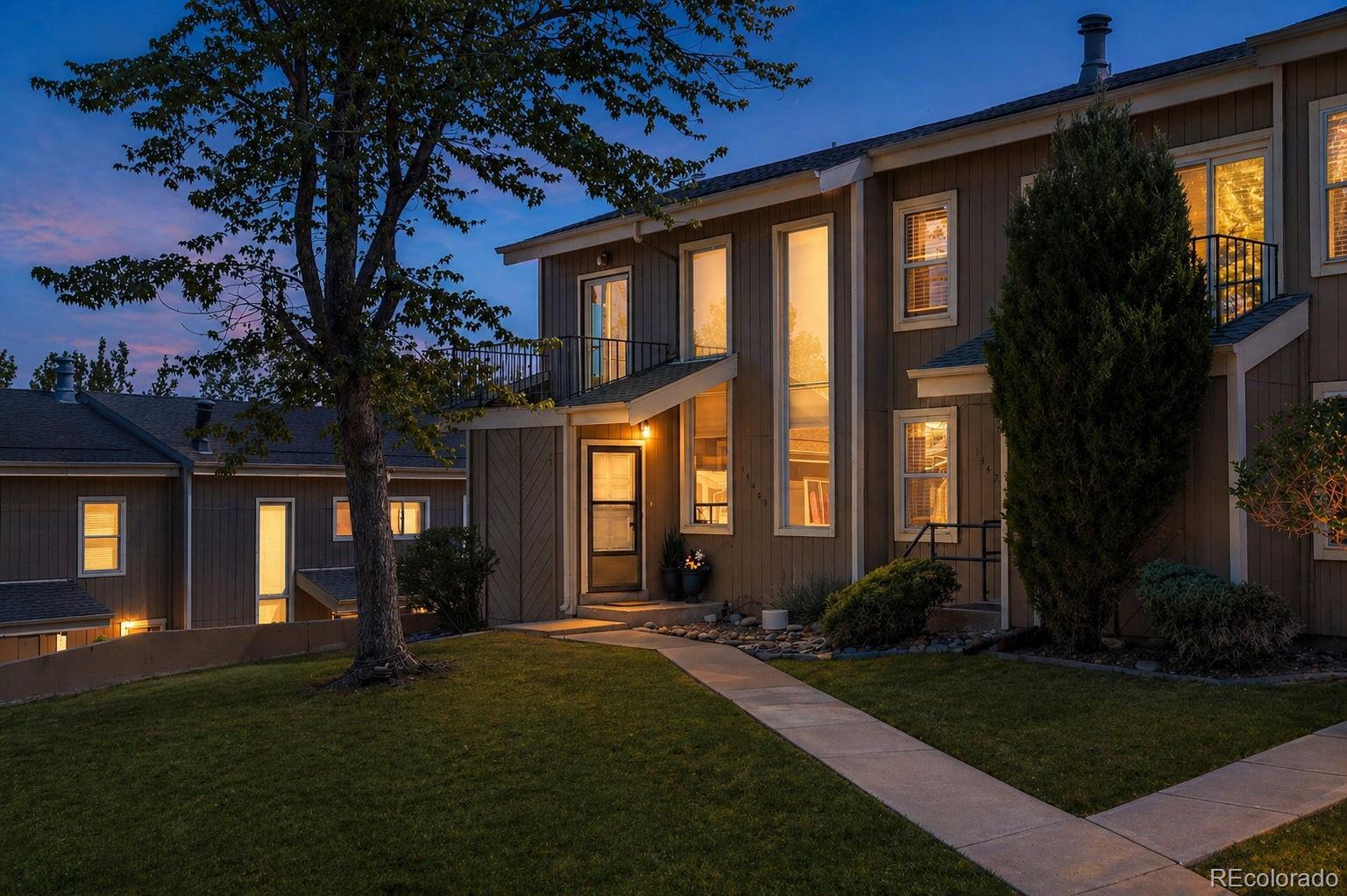 Mountair Village Golden Condo / Townhome | MLS #: 873677914429 W 32nd Avenue , Golden Beds: 3 Baths: 3 Price: $500,000