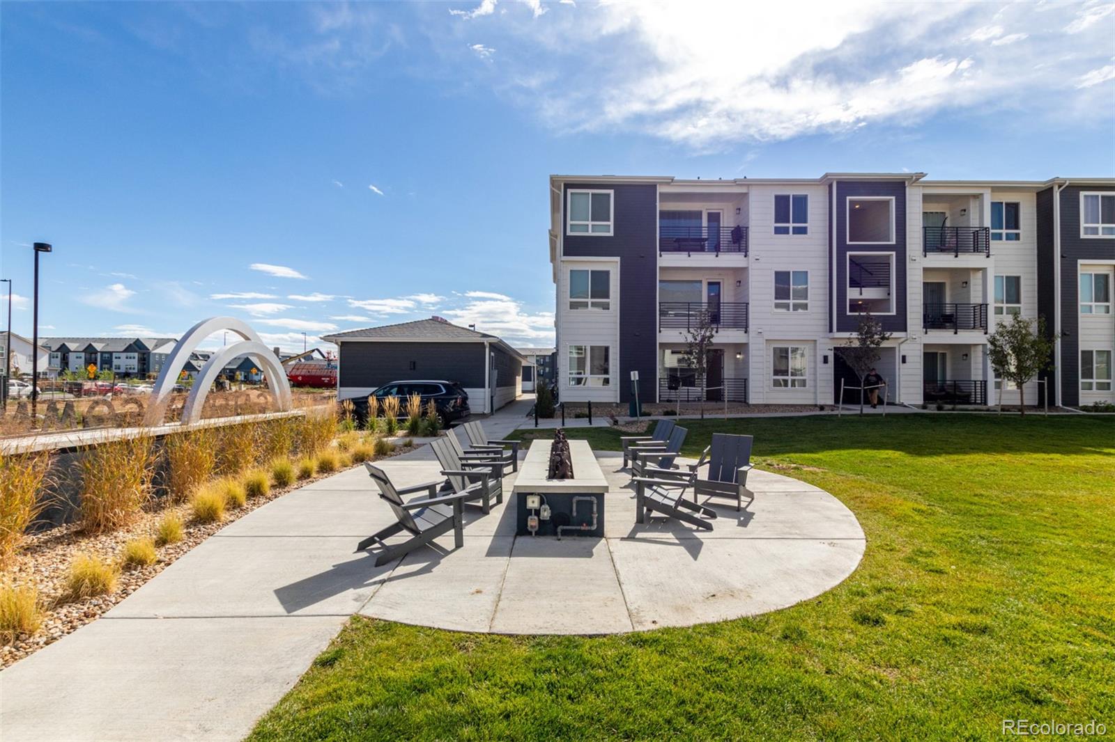 6153 n ceylon street, Denver sold home. Closed on 2026-06-24 for $324,990.
