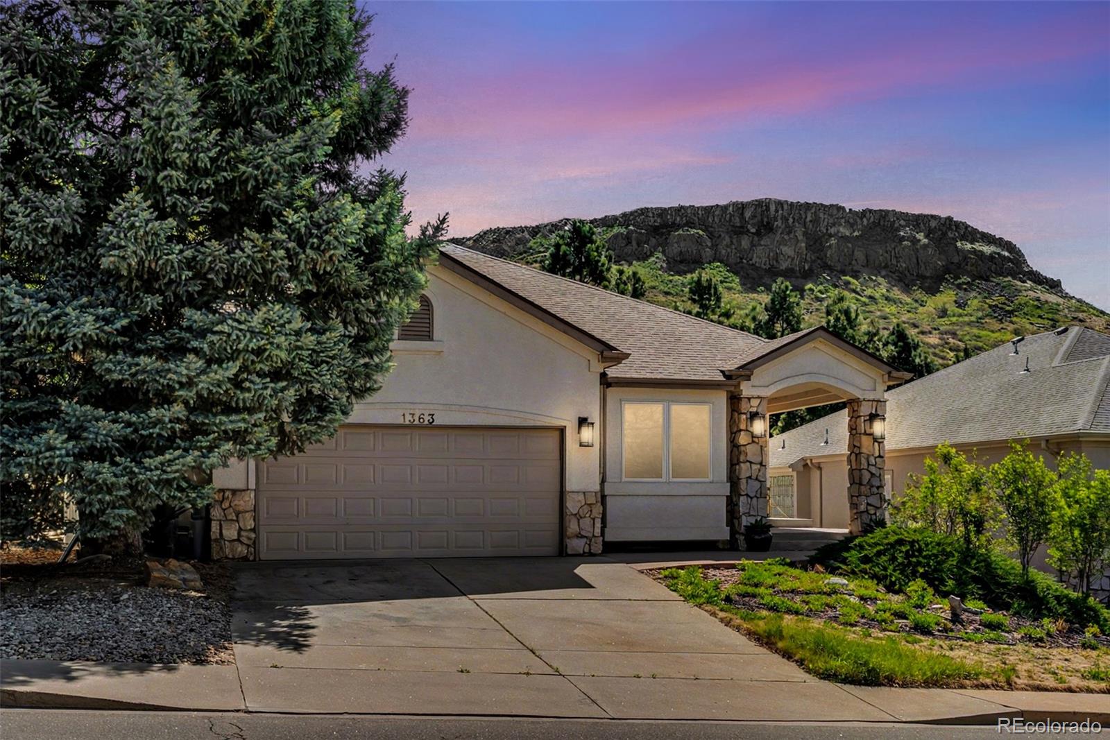  Golden Home | MLS #: 84883511363 N Ford Street, Golden Beds: 2 Baths: 2 Price: $999,900