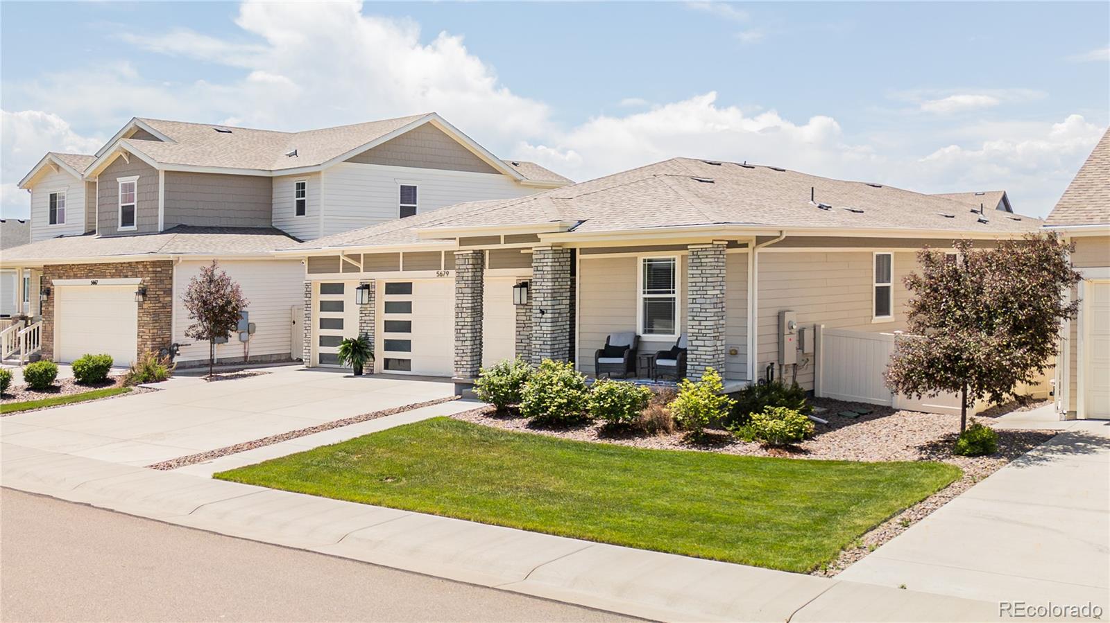  Parker Home | MLS #: 25848435679  Saddle Skirt Street, Parker Beds: 3 Baths: 3 Price: $650,000