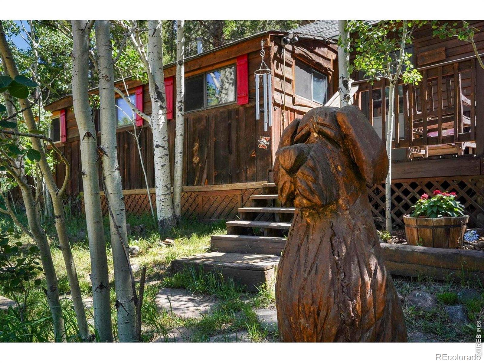 1410 caribou road, Nederland sold home. Closed on 2026-07-31 for $410,000.