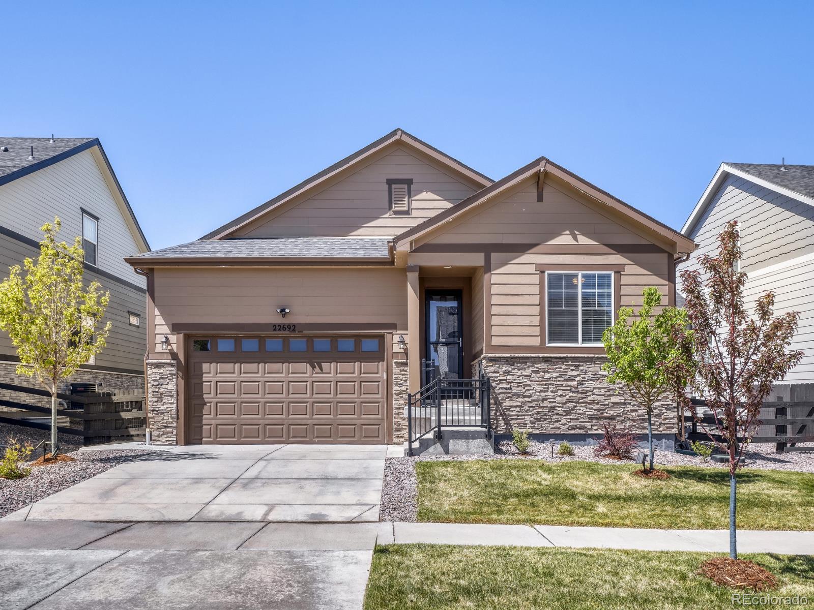 Inspiration Aurora Home | MLS #: 474332622692 E Narrowleaf Circle, Aurora Beds: 5 Baths: 3 Price: $680,000