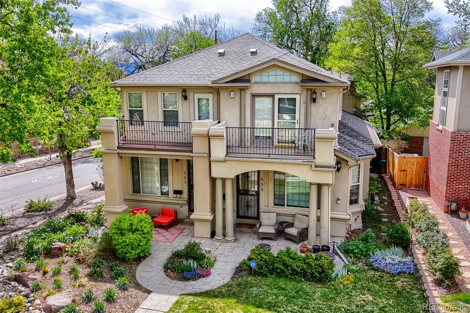 697 s corona street, Denver sold home. Closed on 2026-05-29 for $1,575,000.