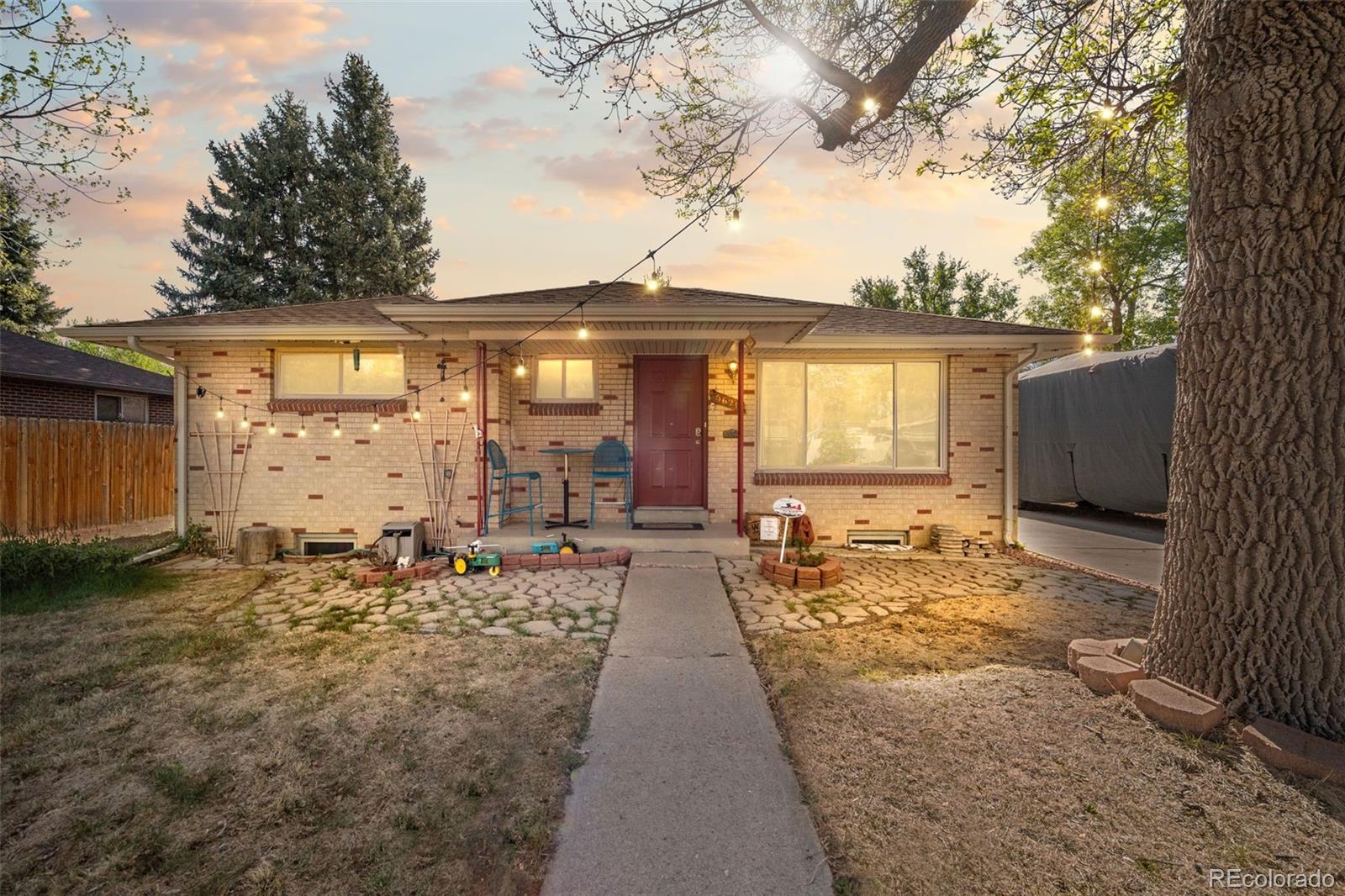  Arvada Home | MLS #: 98151935620  Cody Street, Arvada Beds: 4 Baths: 2 Price: $550,000
