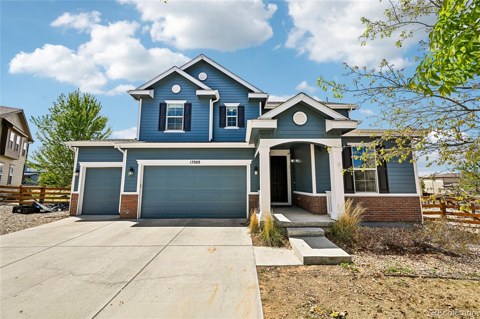 Commerce City Home | MLS #: 514509617888 E 108th Place, Commerce City Beds: 4 Baths: 3 Price: $540,000