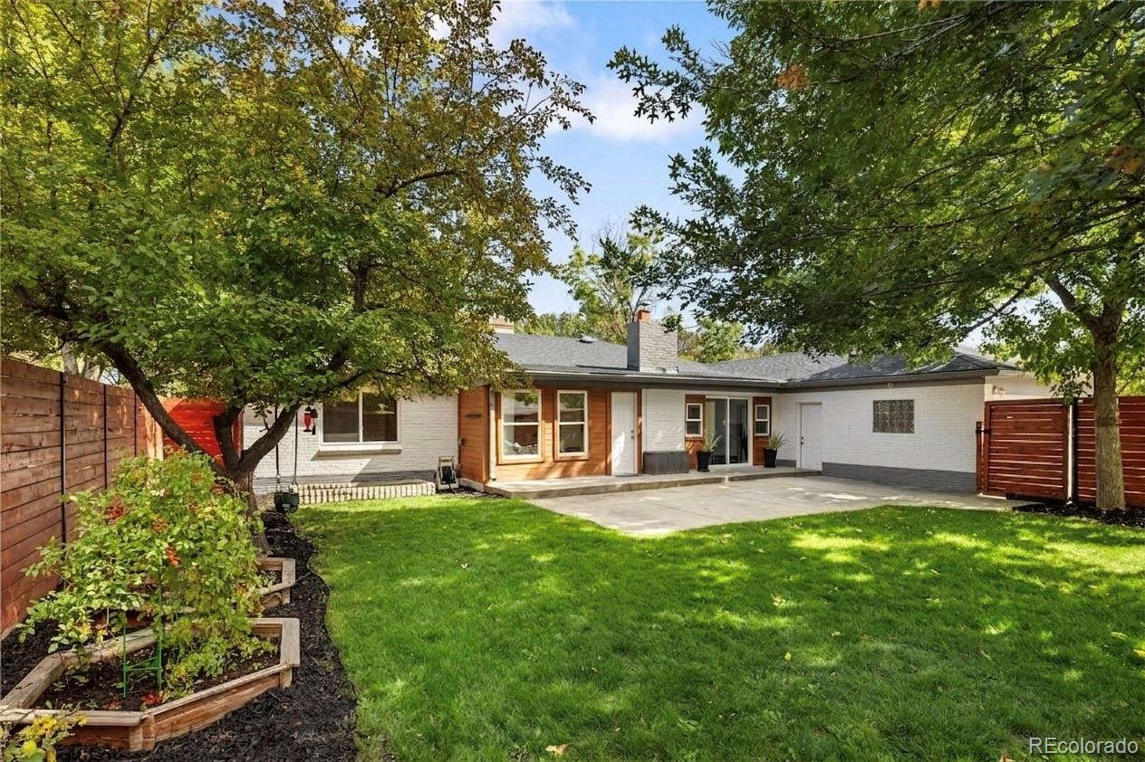 3035 n monaco st parkway, Denver sold home. Closed on 2026-06-05 for $849,000.