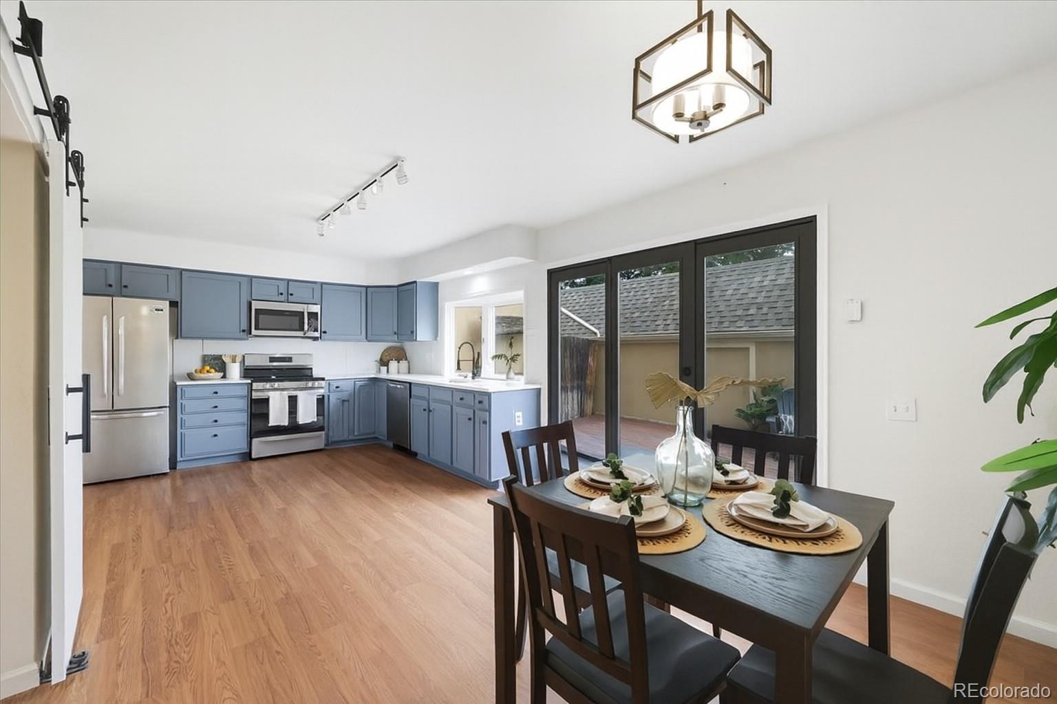 The Dam Aurora Home | MLS #: 594429713202 E Linvale Place, Aurora Beds: 5 Baths: 3 Price: $379,900