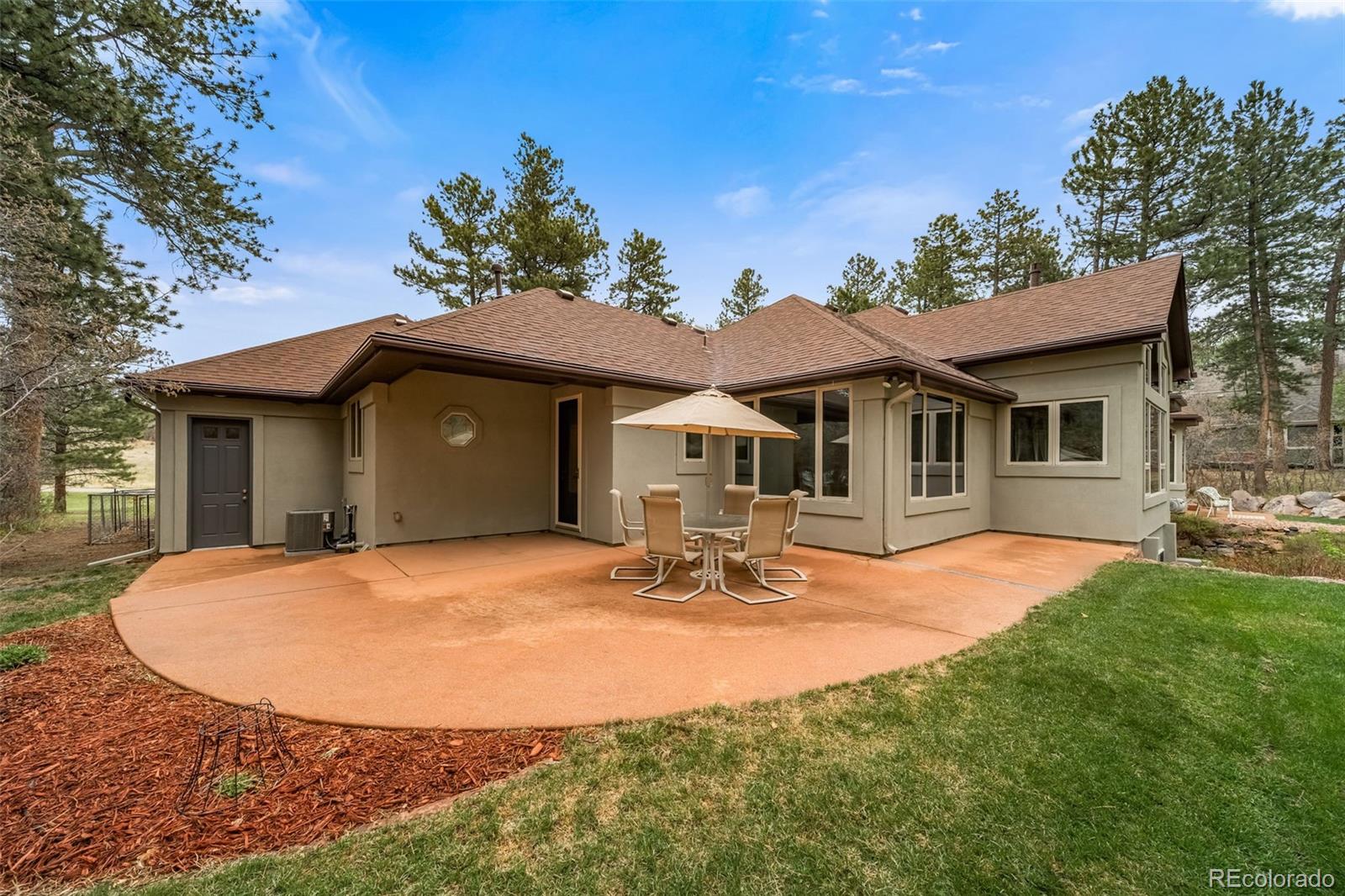 Larkspur Home | MLS #: 44056724336  Mohawk Drive, Larkspur Beds: 5 Baths: 6 Price: $1,265,000
