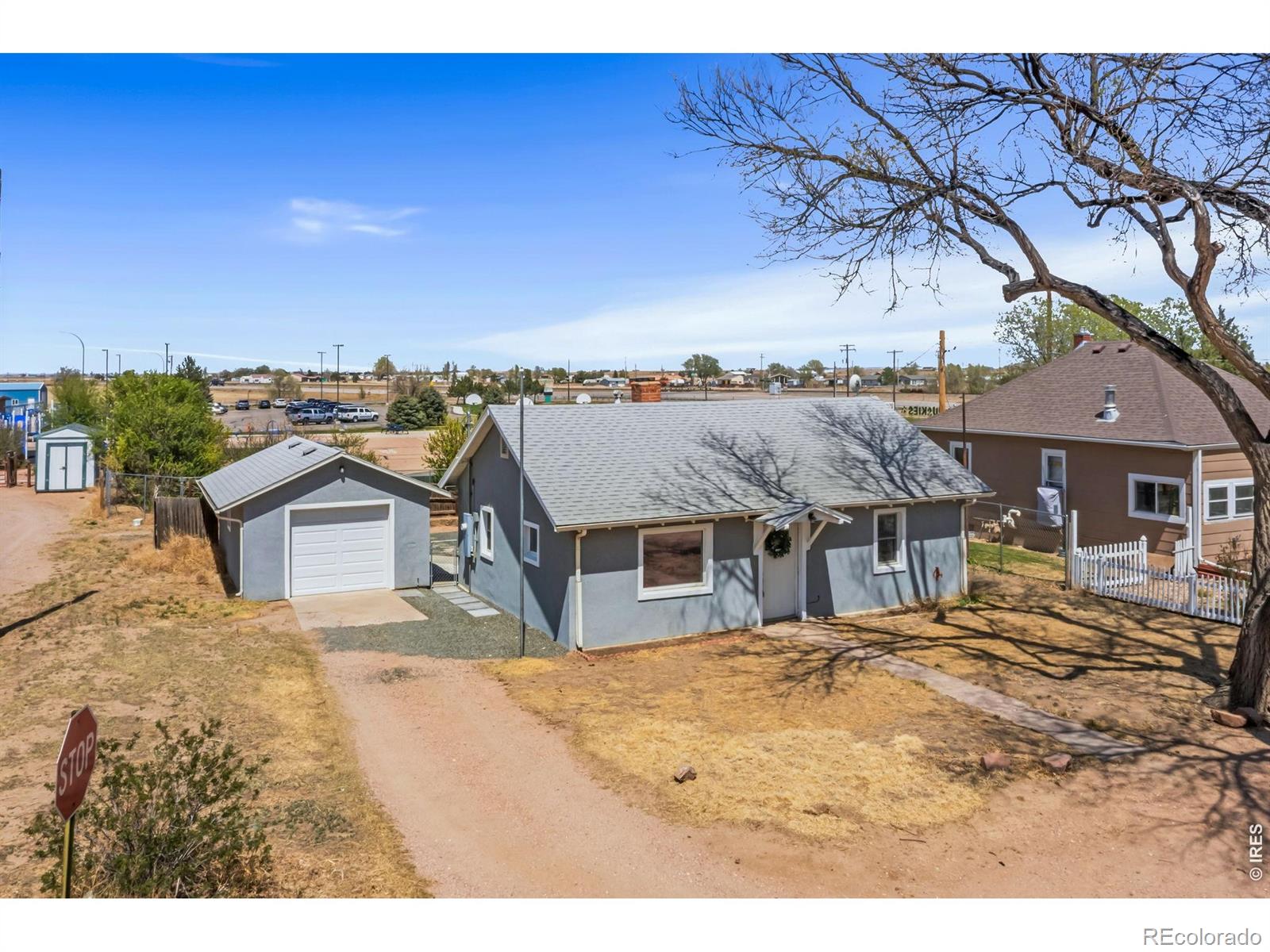 147 e park avenue, Pierce sold home. Closed on 2026-06-17 for $295,000.