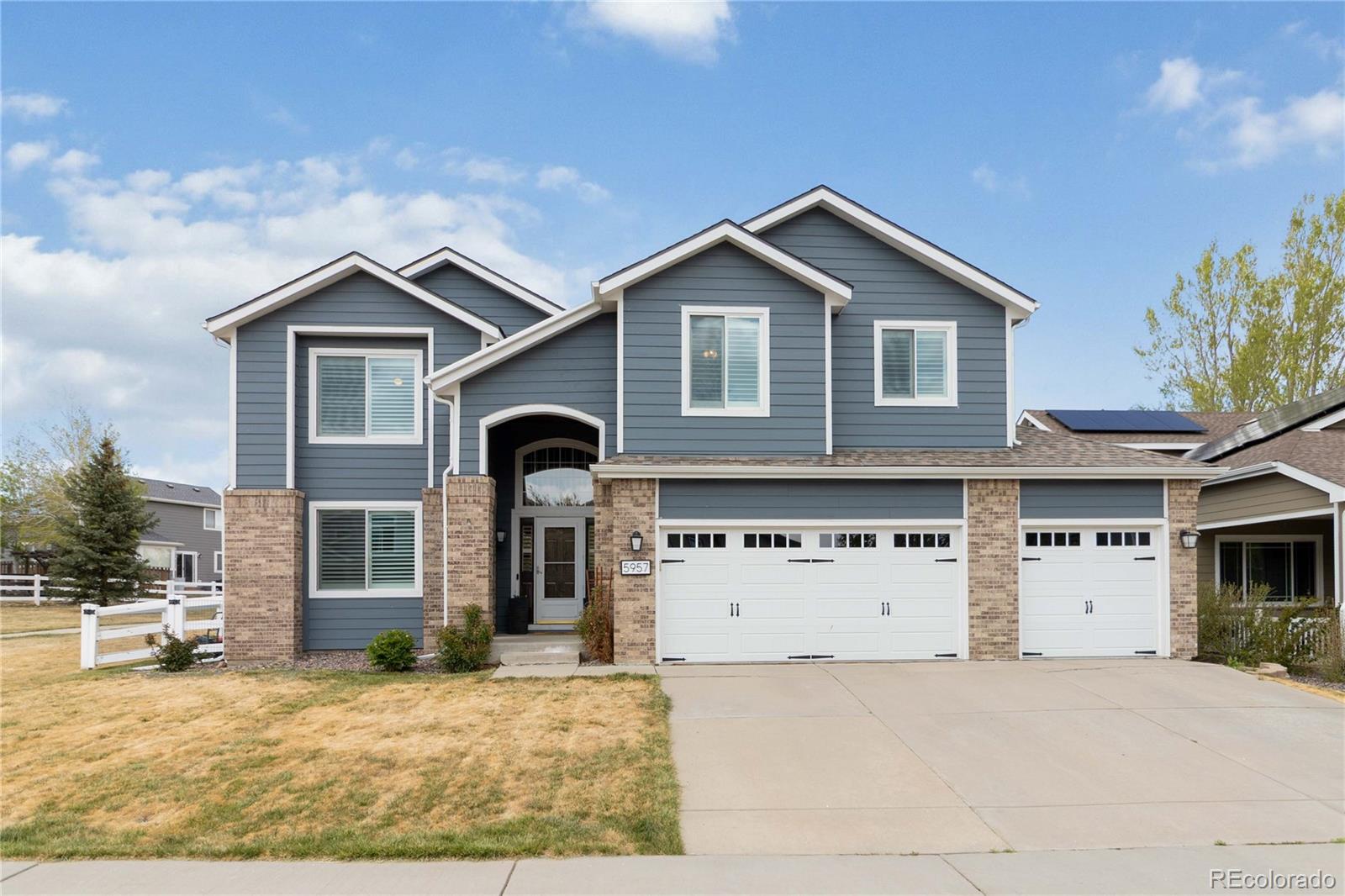 5957  dunraven court, Golden sold home. Closed on 2026-05-29 for $1,075,000.