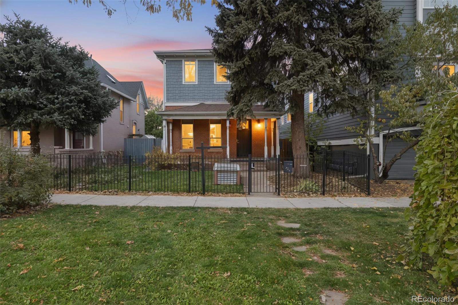  Denver Home | MLS #: 43306591745 N Emerson Street, Denver Beds: 6 Baths: 7 Price: $1,550,000