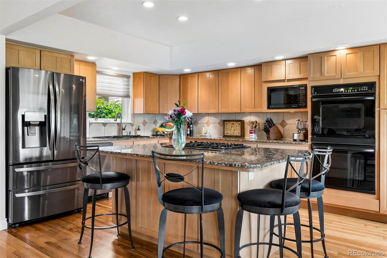 Heather Ridge Aurora Condo / Townhome | MLS #: 98726852446 S Vaughn Way E, Aurora Beds: 3 Baths: 4 Price: $479,754