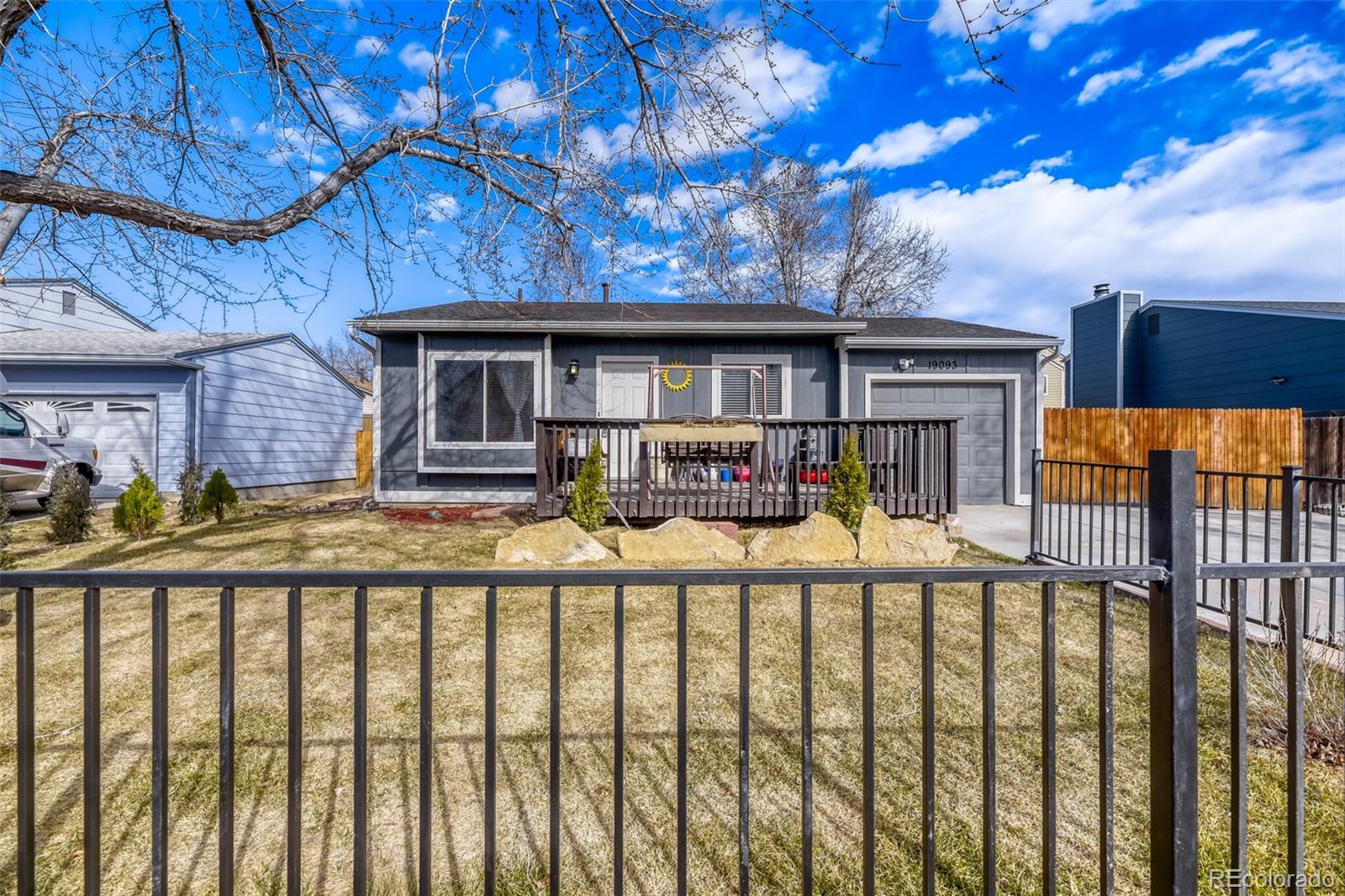 Aurora Cascades Aurora Home | MLS #: 321042119093 E 22nd Drive, Aurora Beds: 2 Baths: 1 Price: $385,000