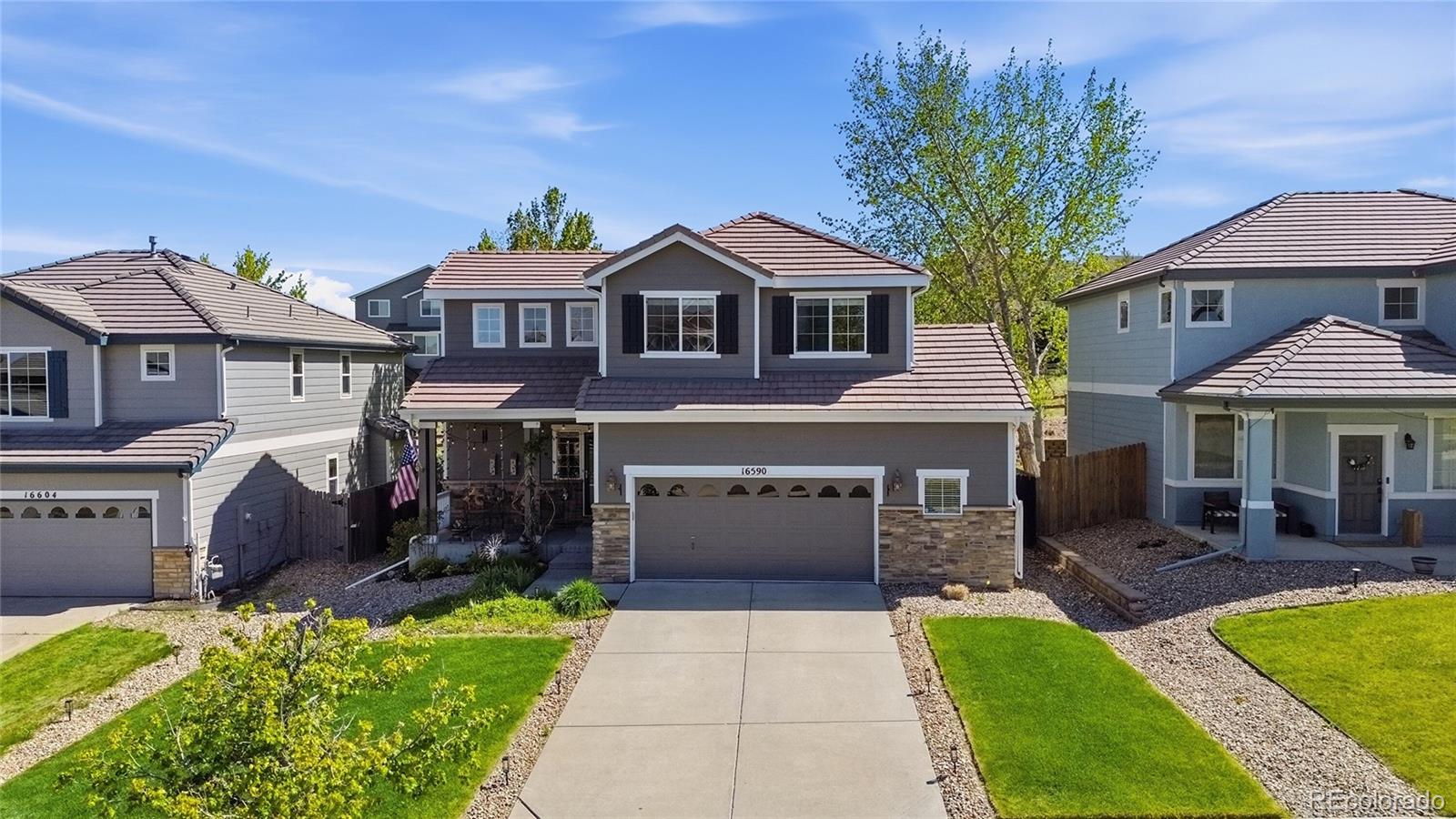  Parker Home | MLS #: 294504116590 E Hollow Horn Avenue, Parker Beds: 3 Baths: 3 Price: $569,990